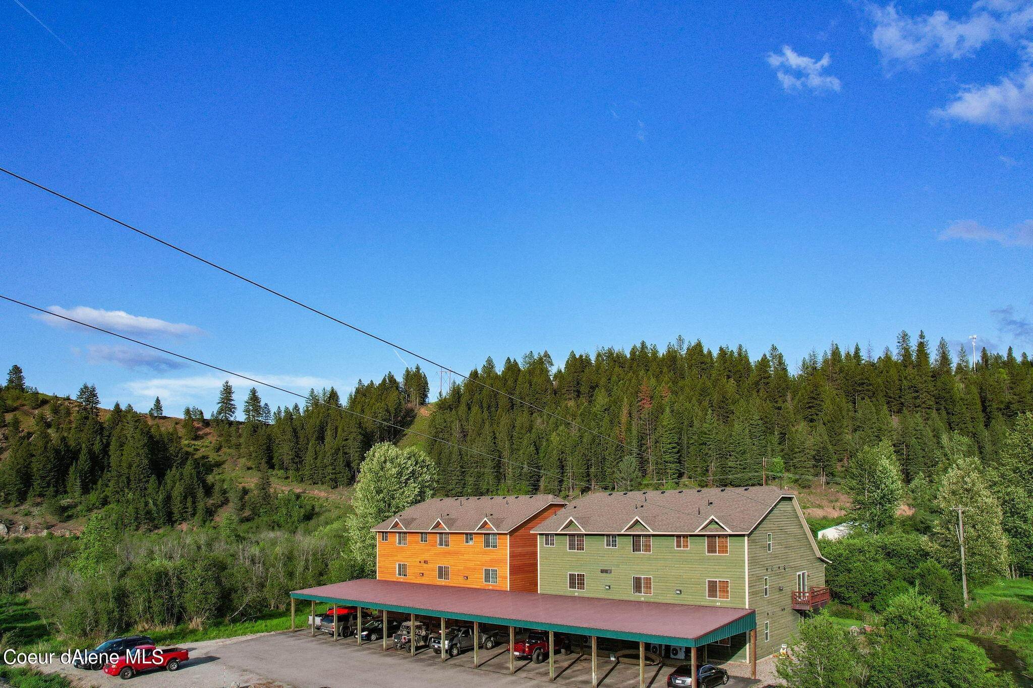 35. Single Family Homes for Sale at 99 Lookout Peak Drive Pinehurst, Idaho 83850 United States