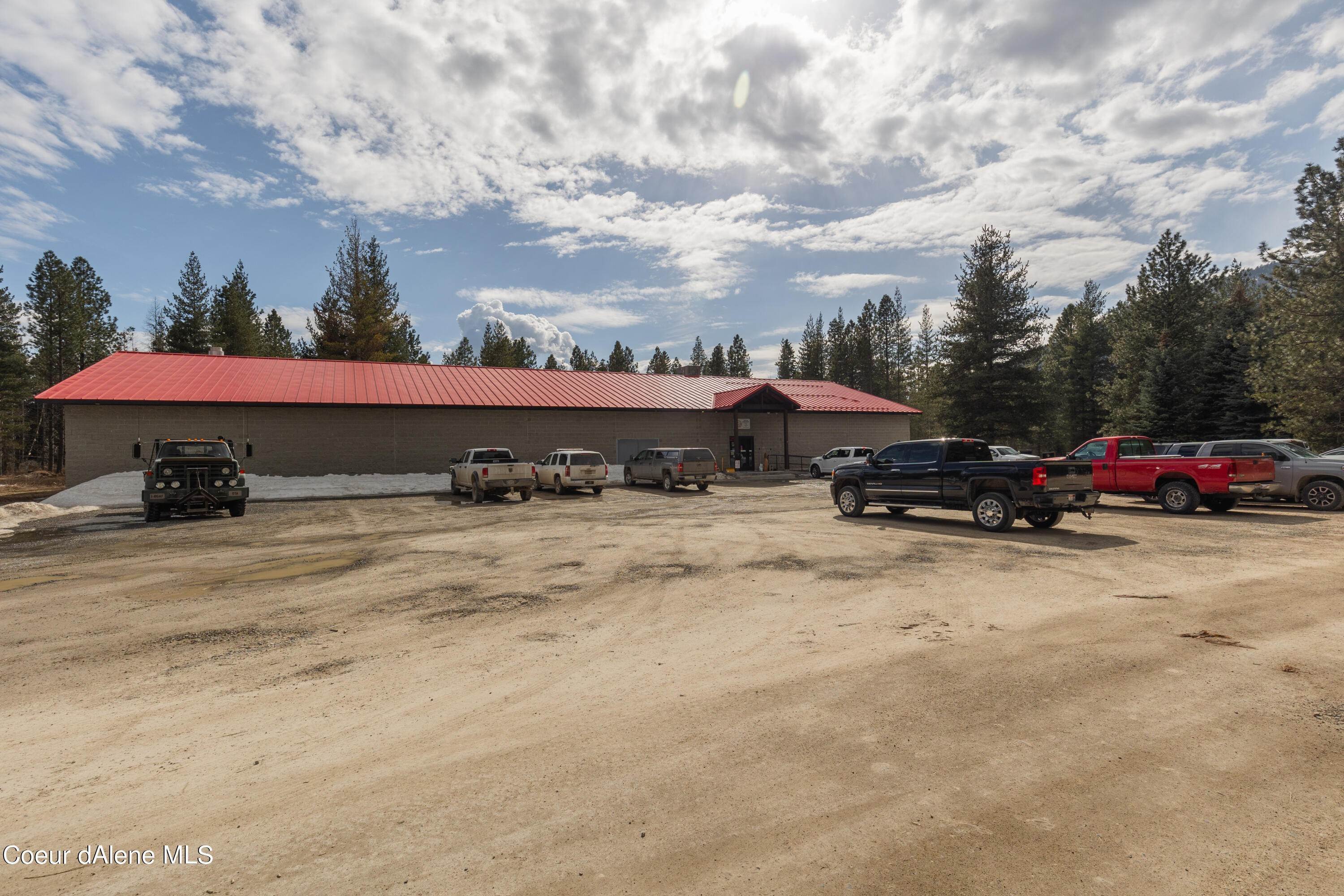 Commercial for Sale at 478338 US-95 Ponderay, Idaho 83852 United States