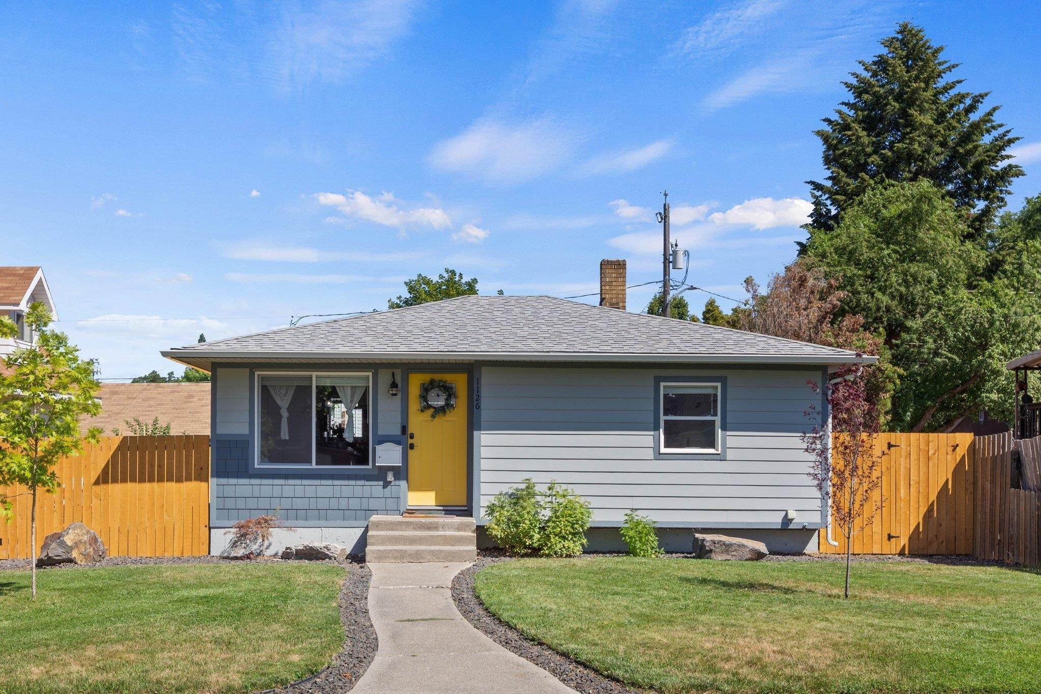 1. Single Family Homes for Sale at 1126 W Bismark Avenue Spokane, Washington 99205 United States