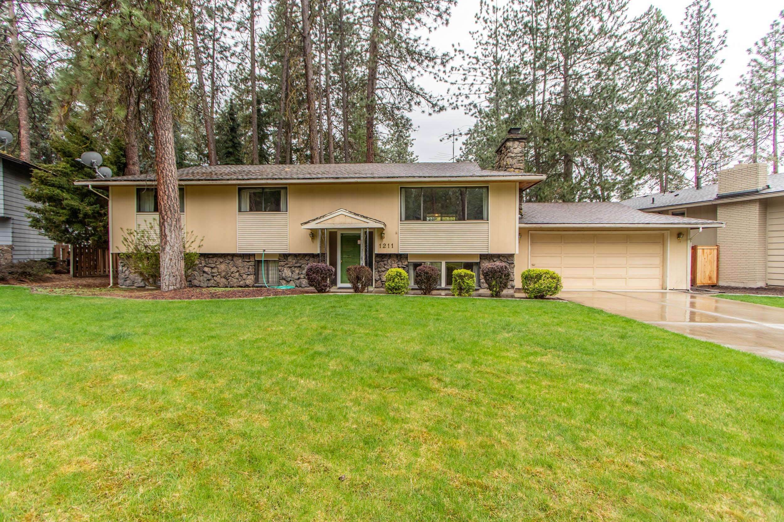 1. Single Family Homes for Sale at 1211 W Valewood Court Spokane, Washington 99218 United States