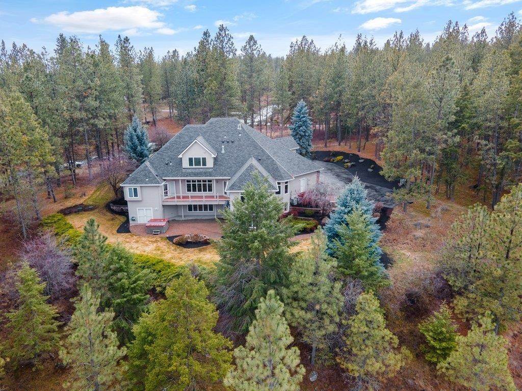 4. Single Family Homes for Sale at 2015 E Wildflower Lane Spokane, Washington 99224 United States