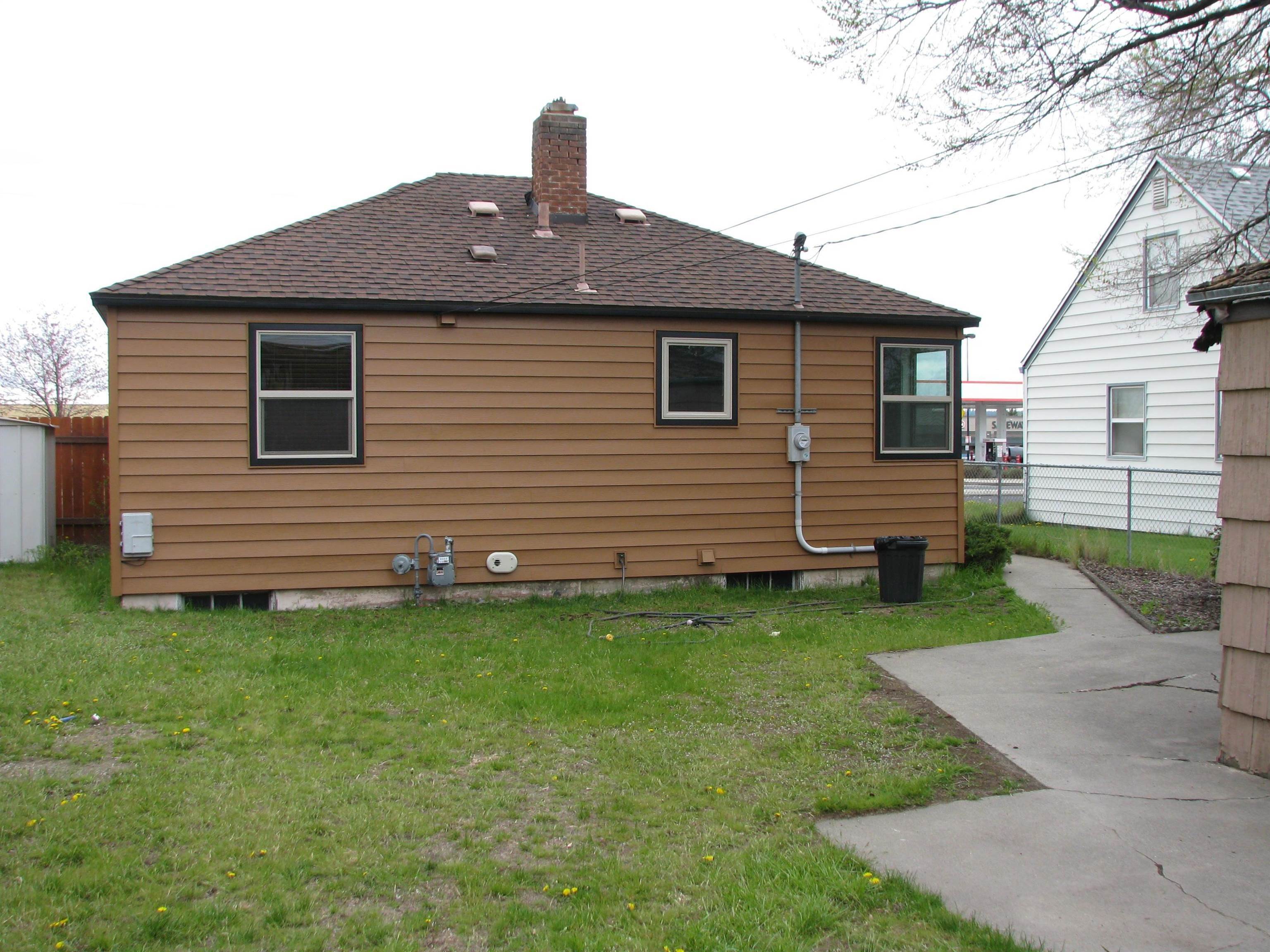 17. Single Family Homes for Sale at 2408 W Wellesley Avenue Spokane, Washington 99205 United States