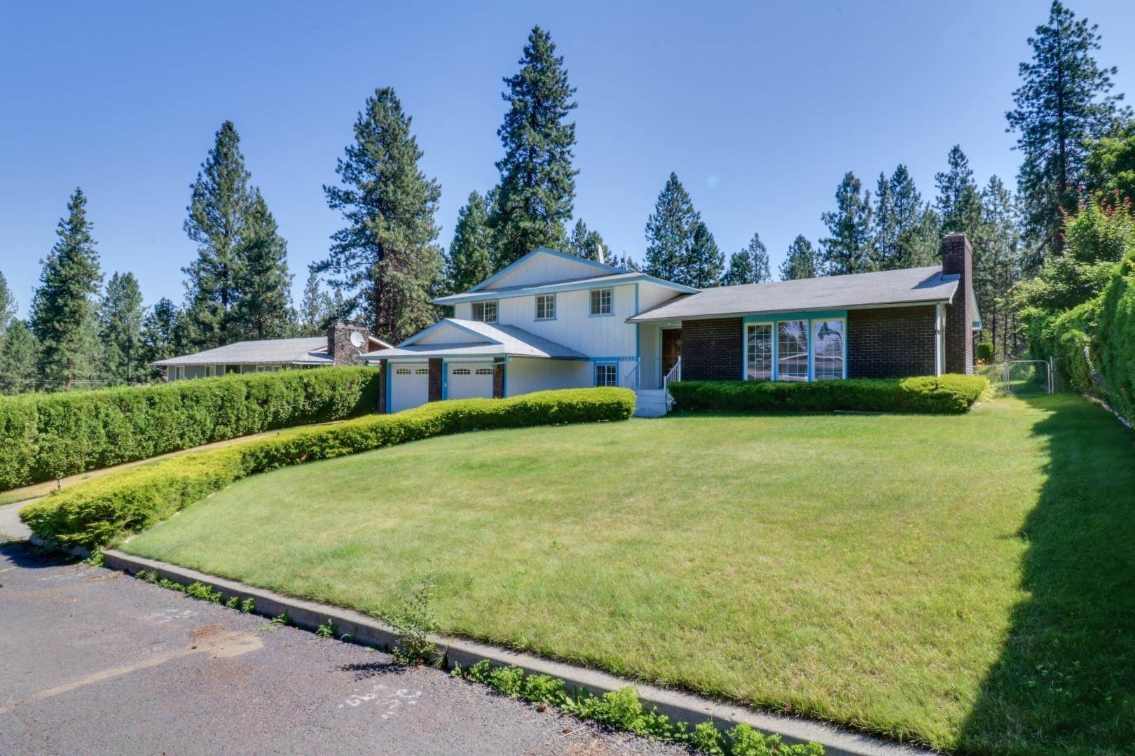 2. Single Family Homes for Sale at 11320 N Astor Street Spokane, Washington 99218 United States
