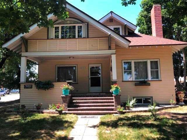 Single Family Homes for Sale at 337 S Spokane Avenue Newport, Washington 99156 United States