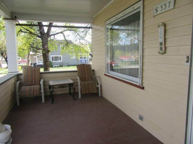 3. Single Family Homes for Sale at 337 S Spokane Avenue Newport, Washington 99156 United States