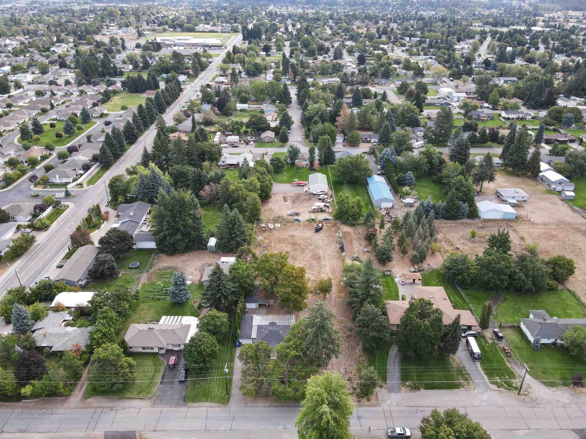 5. Single Family Homes for Sale at 1623 S Blake Road Spokane Valley, Washington 99216 United States