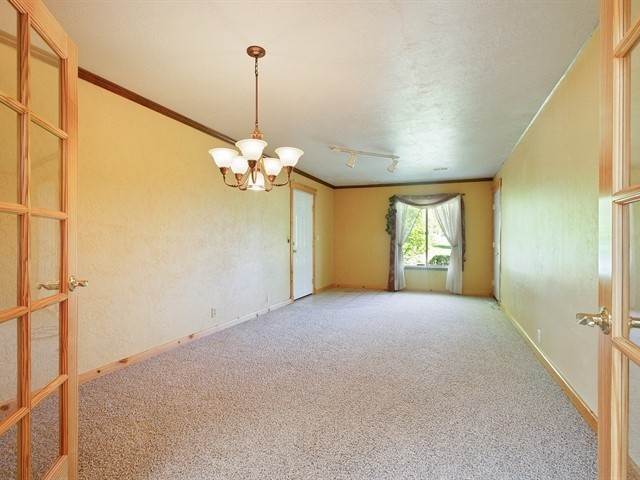 12. Single Family Homes for Sale at 12323 N Roundup Lane Mead, Washington 99021 United States