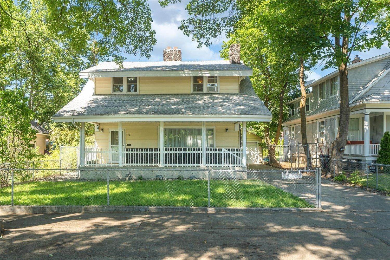 2. Single Family Homes for Sale at 514 W Euclid Avenue Spokane, Washington 99205 United States