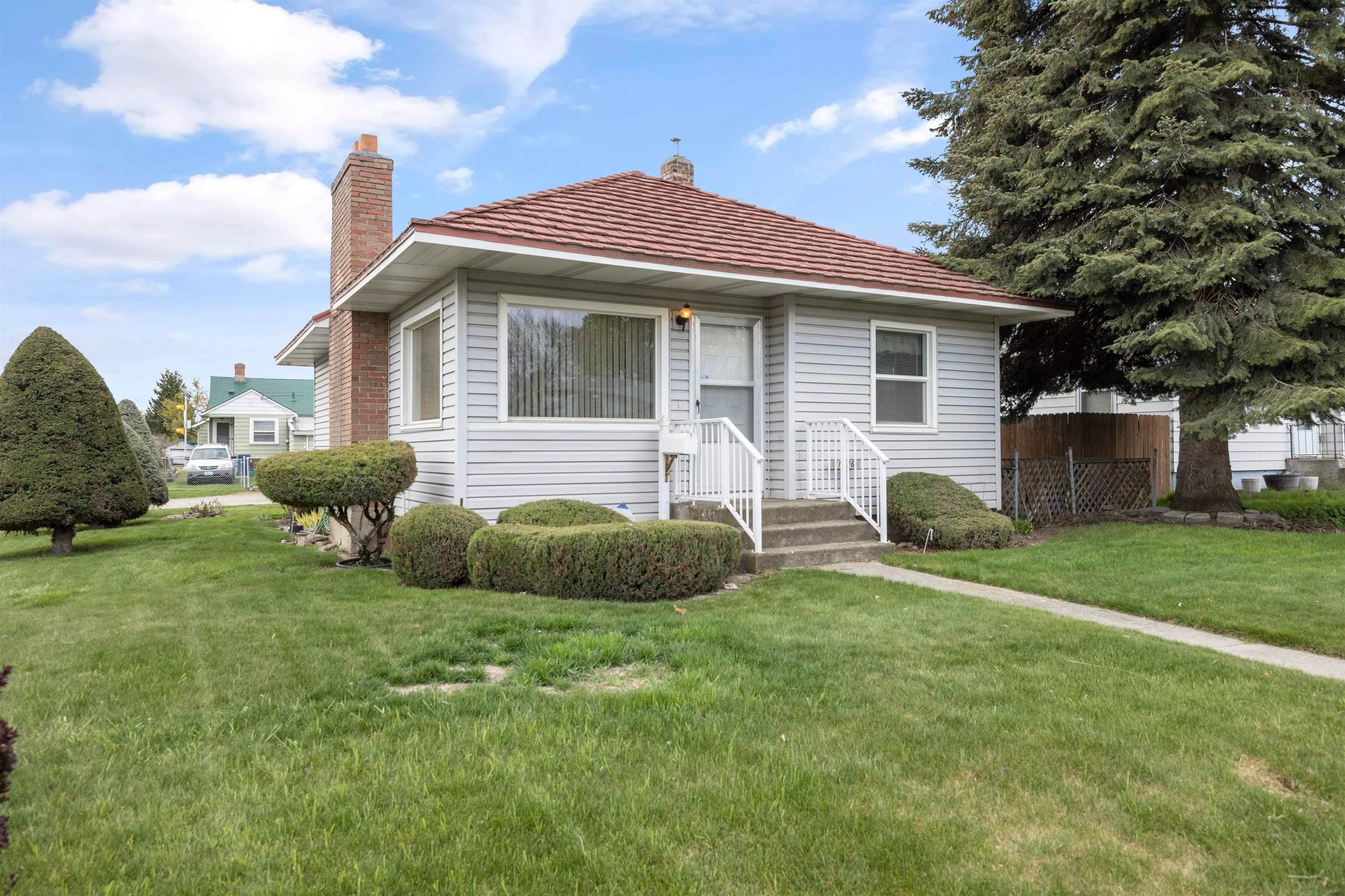 Single Family Homes for Sale at 1736 E Broad Avenue Spokane, Washington 99207 United States