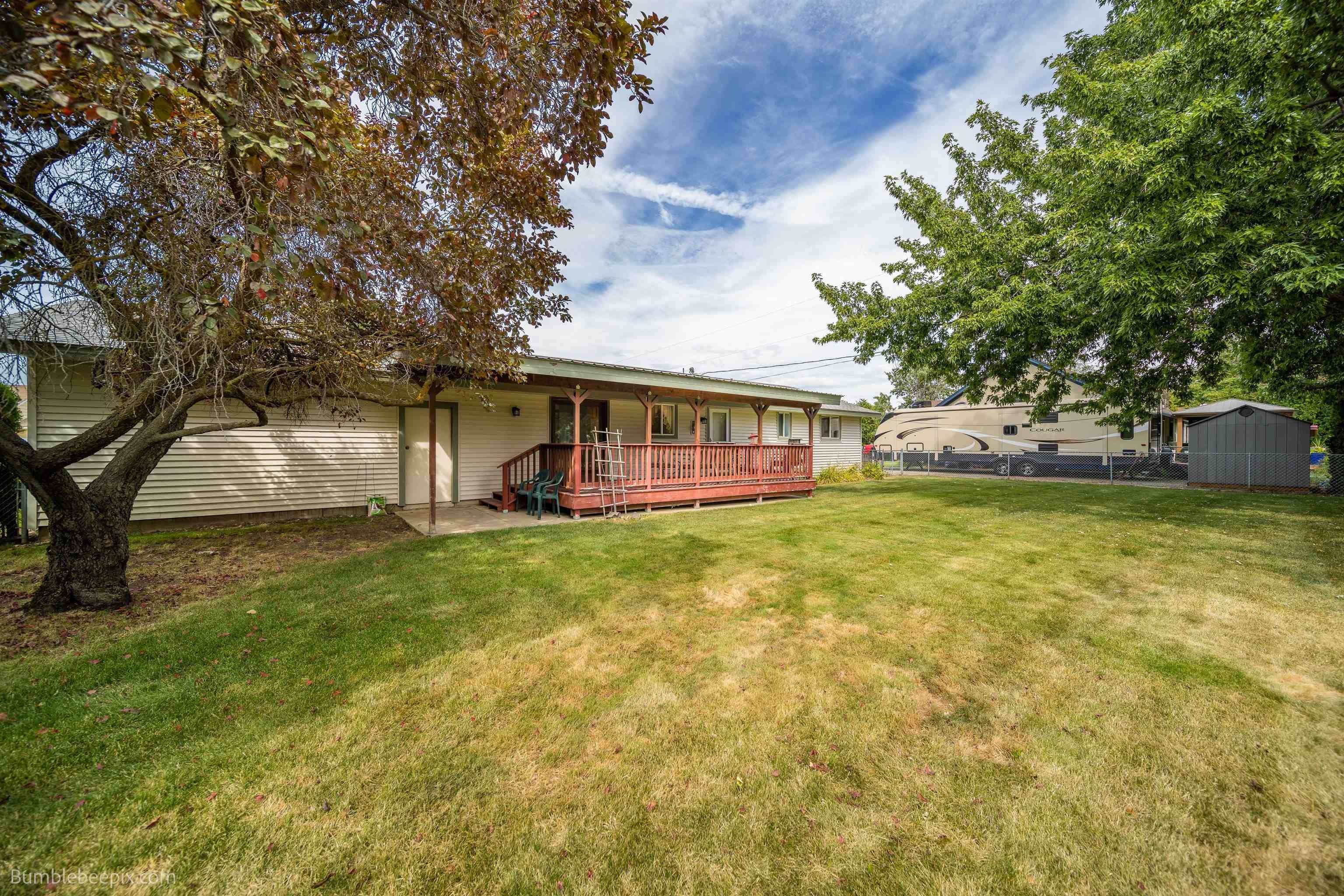 5. Single Family Homes for Sale at 14022 E Boone Avenue Spokane, Washington 99216 United States