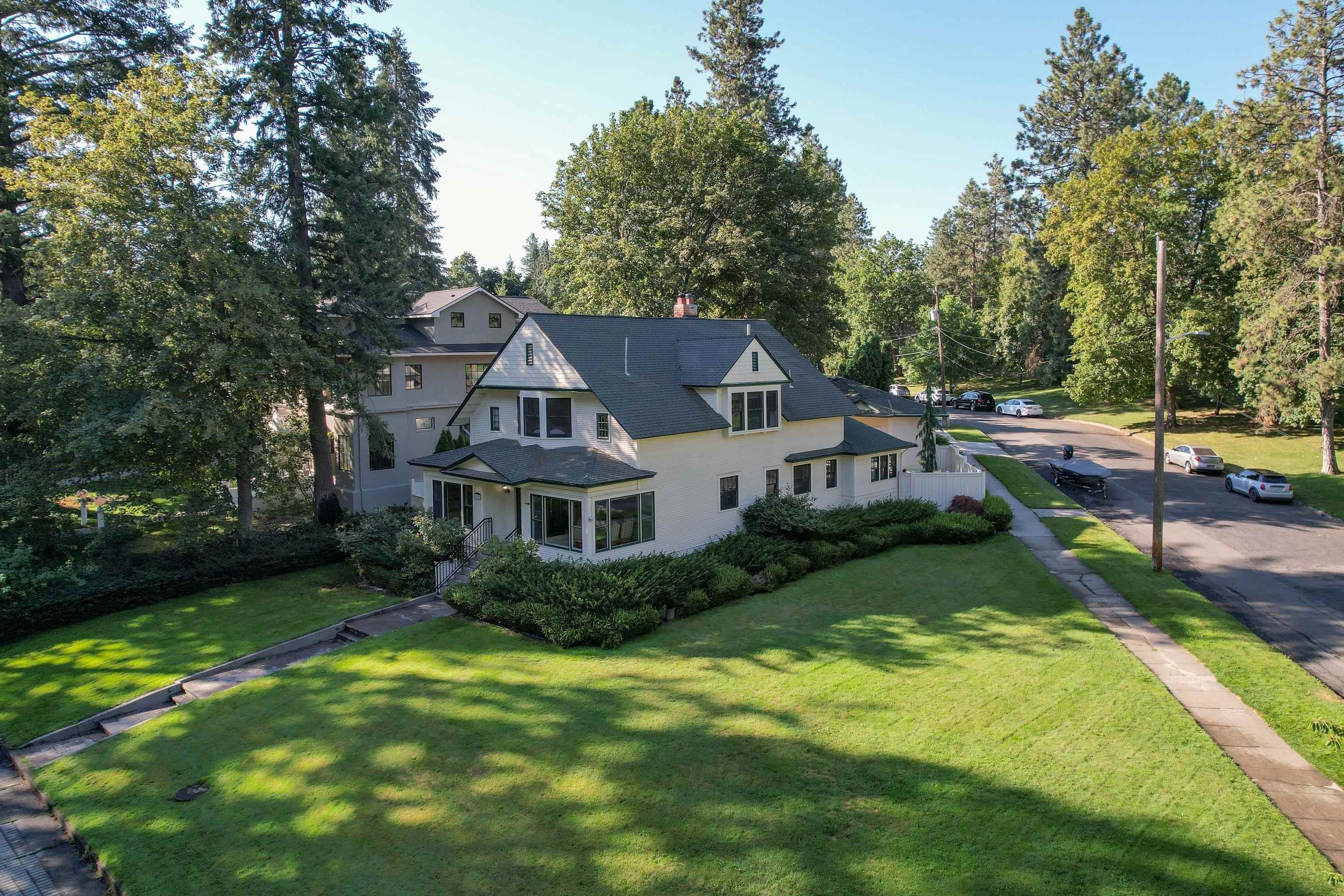 1. Single Family Homes for Sale at 2008 S Manito Place Spokane, Washington 99203 United States