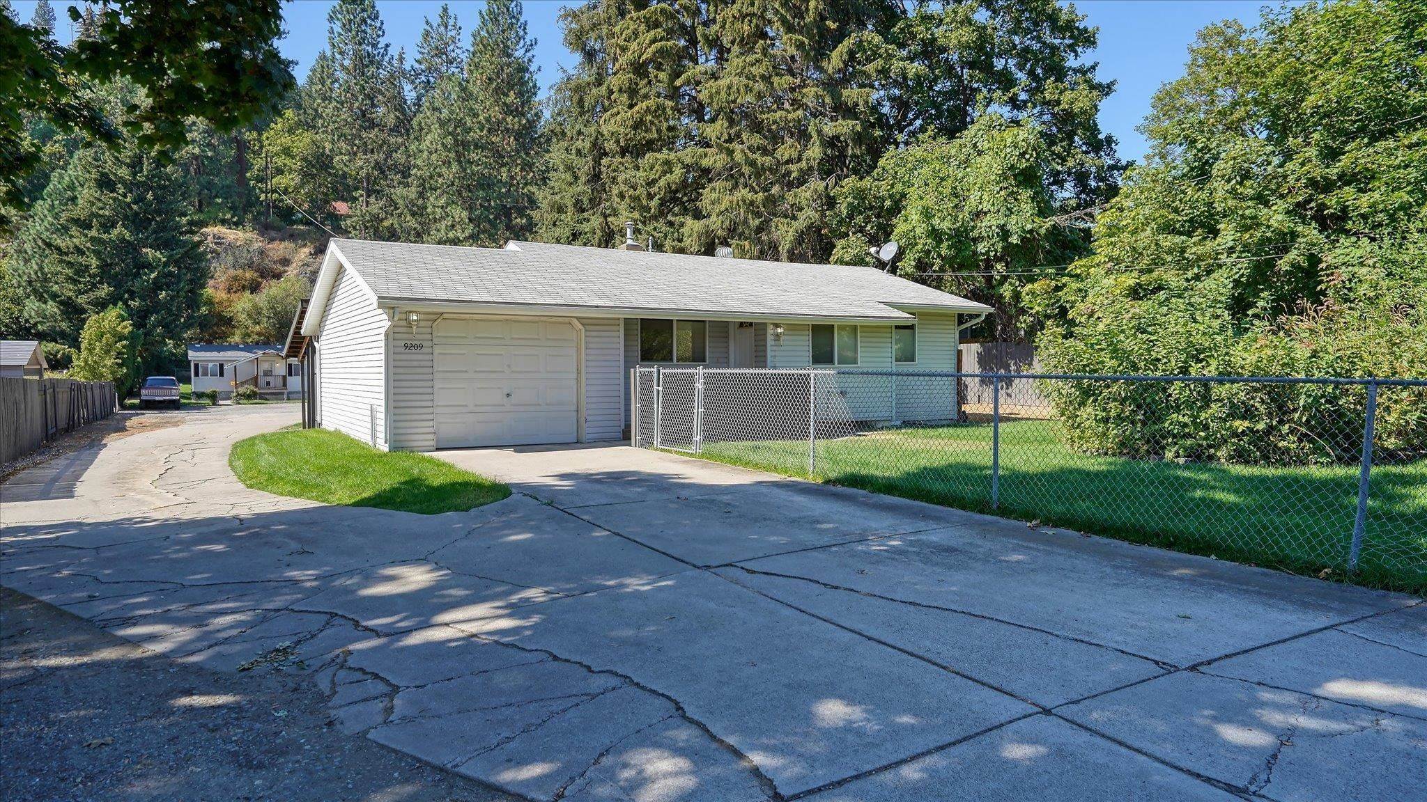 2. Single Family Homes for Sale at 9209 N Wall Street Spokane, Washington 99218 United States