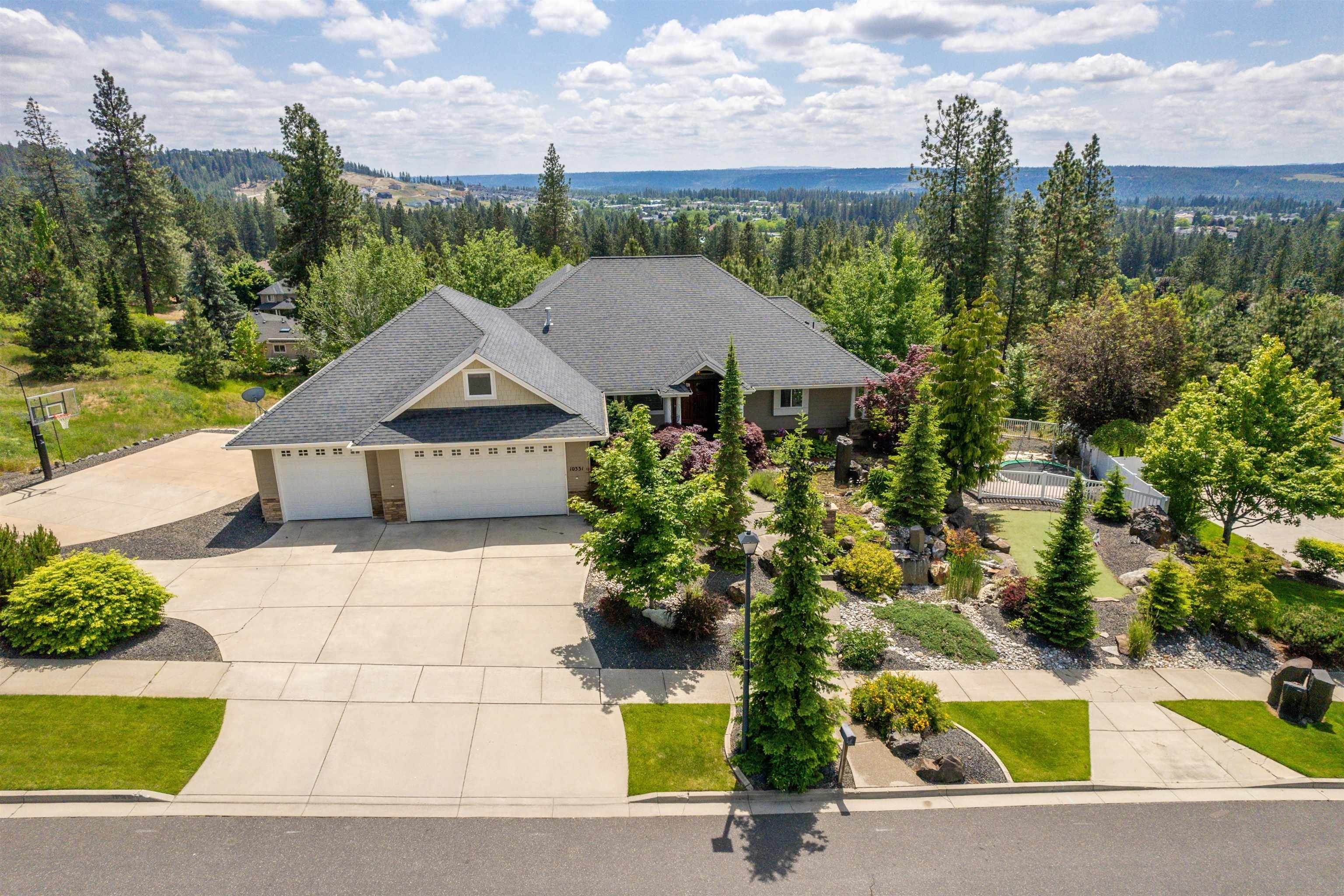 1. Single Family Homes for Sale at 10331 N Prairie Drive Spokane, Washington 99208 United States