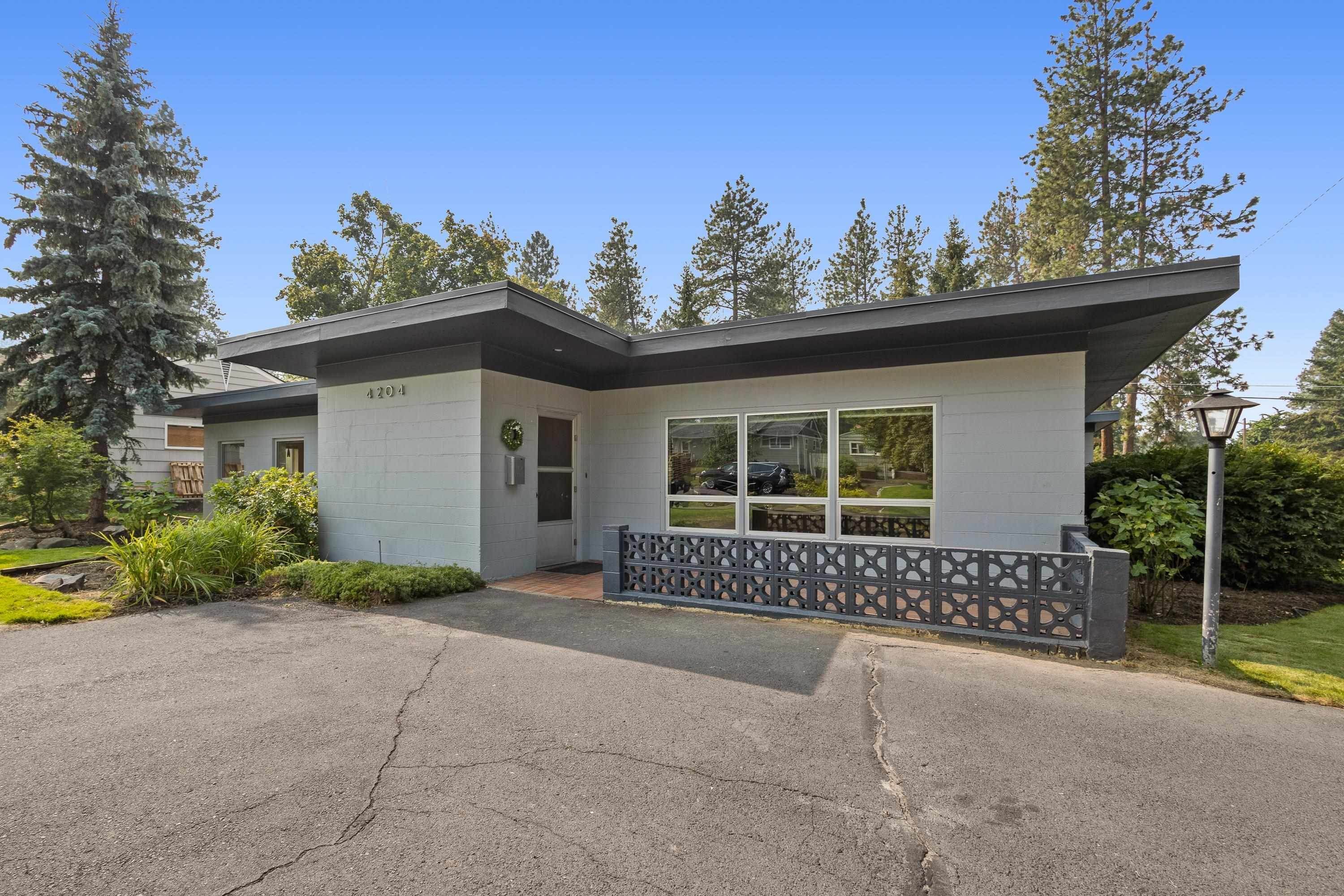 2. Single Family Homes for Sale at 4204 S Hogan Street Spokane, Washington 99203 United States