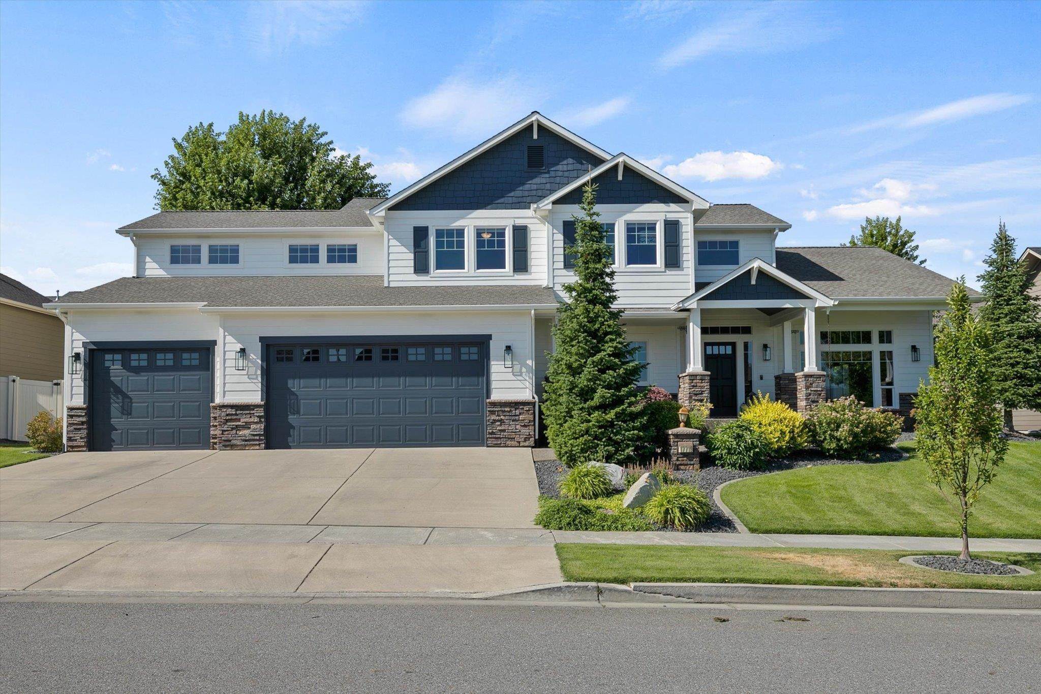 Single Family Homes for Sale at 17719 E Apollo Road Spokane Valley, Washington 99016 United States