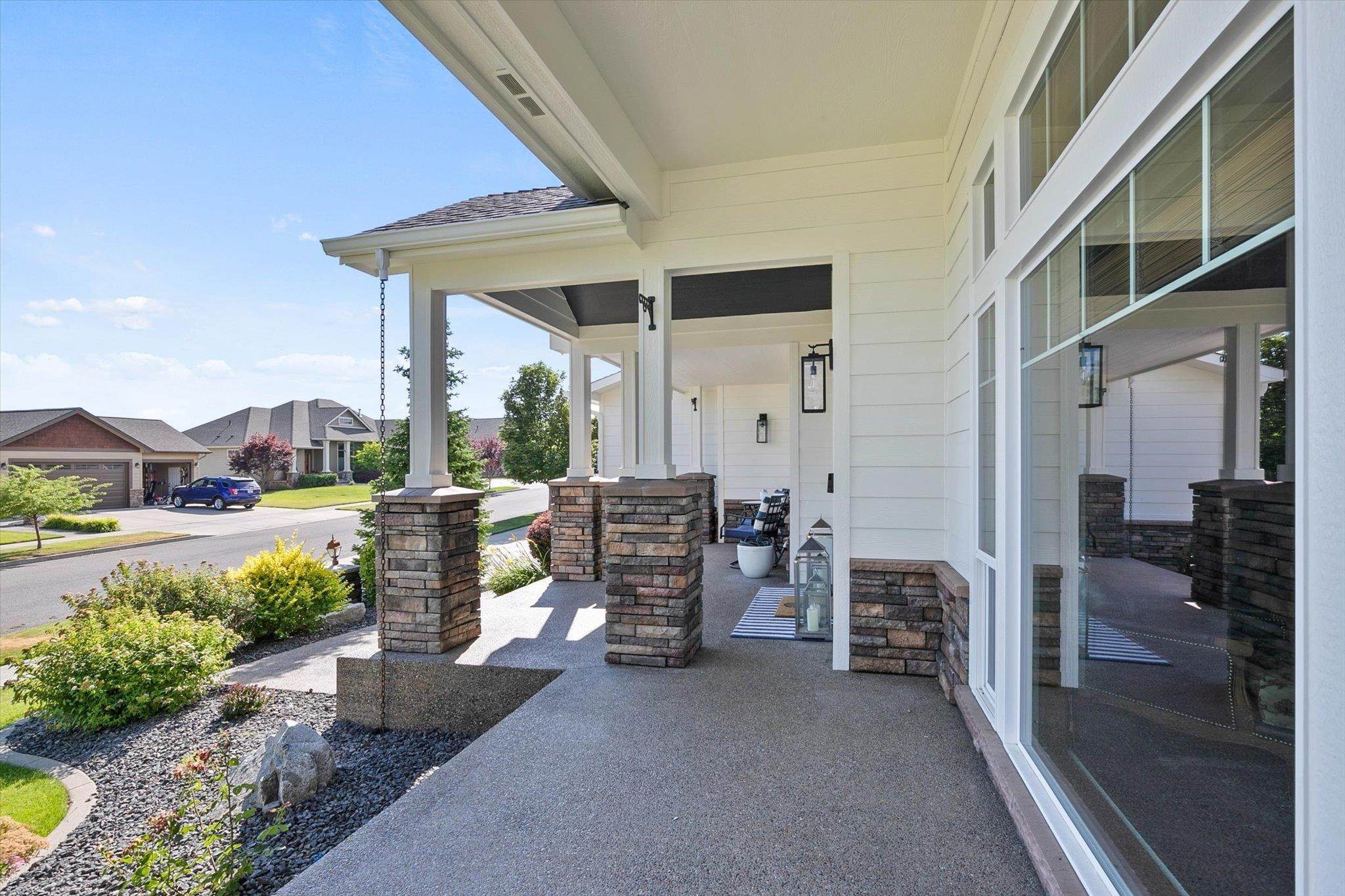 3. Single Family Homes for Sale at 17719 E Apollo Road Spokane Valley, Washington 99016 United States