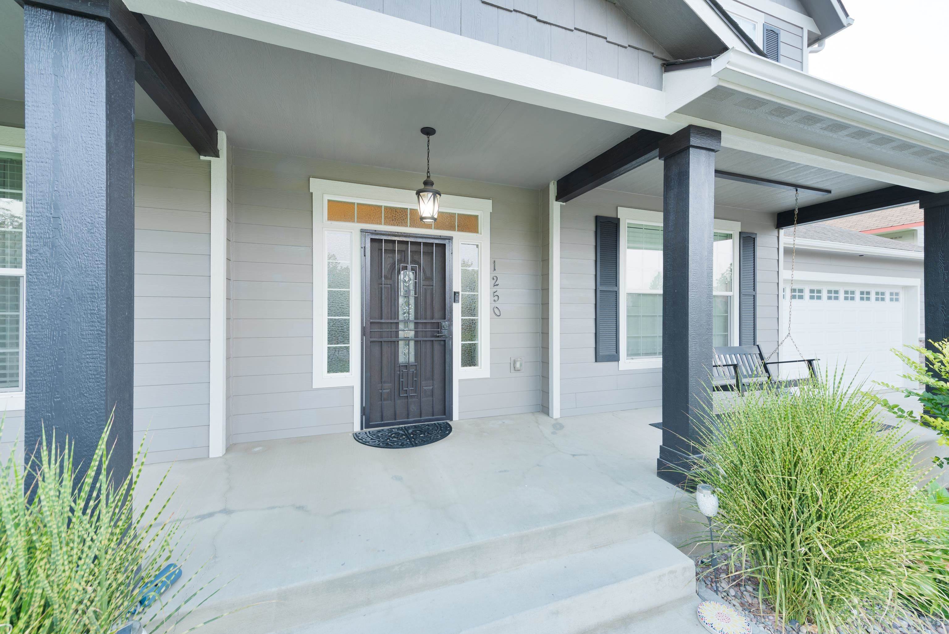 4. Single Family Homes for Sale at 1250 S Greene Street Spokane, Washington 99207 United States