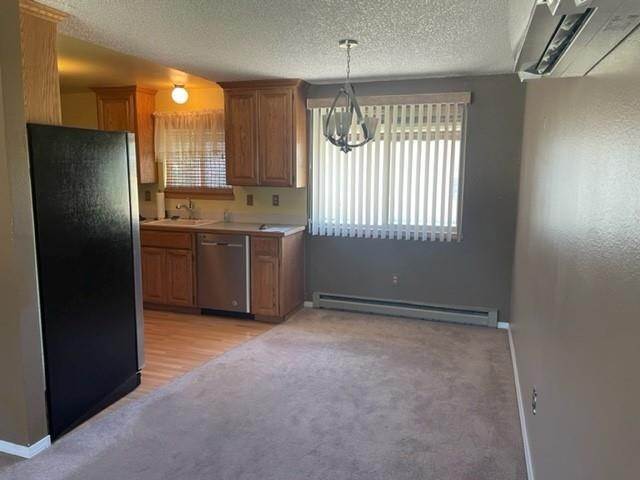 6. Single Family Homes for Sale at 905 N Herald Road Spokane Valley, Washington 99206 United States