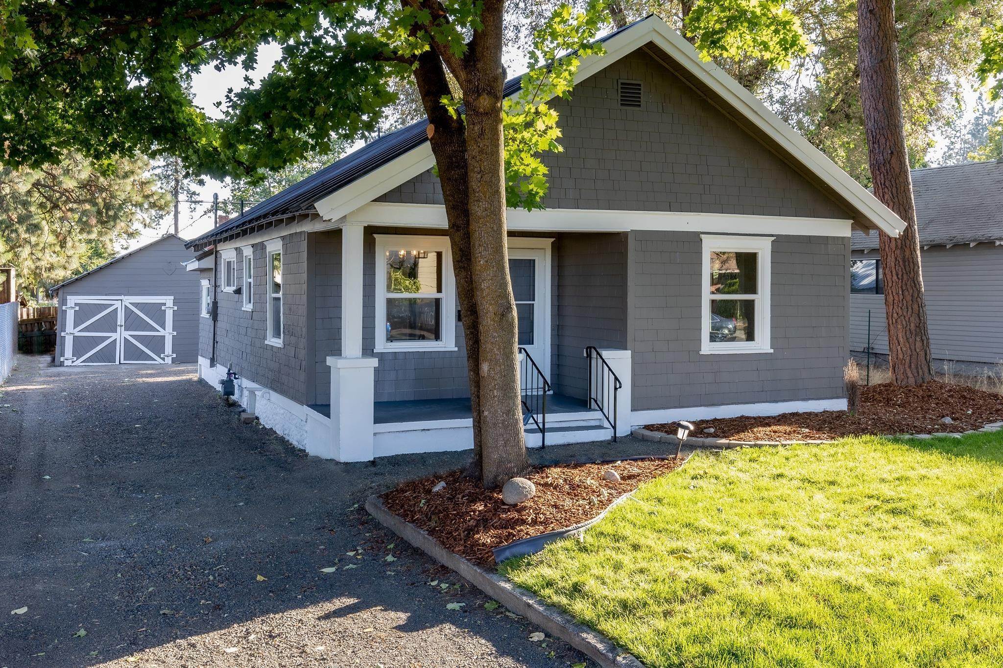 2. Single Family Homes for Sale at 214 E Rockwell Avenue Spokane, Washington 99207 United States