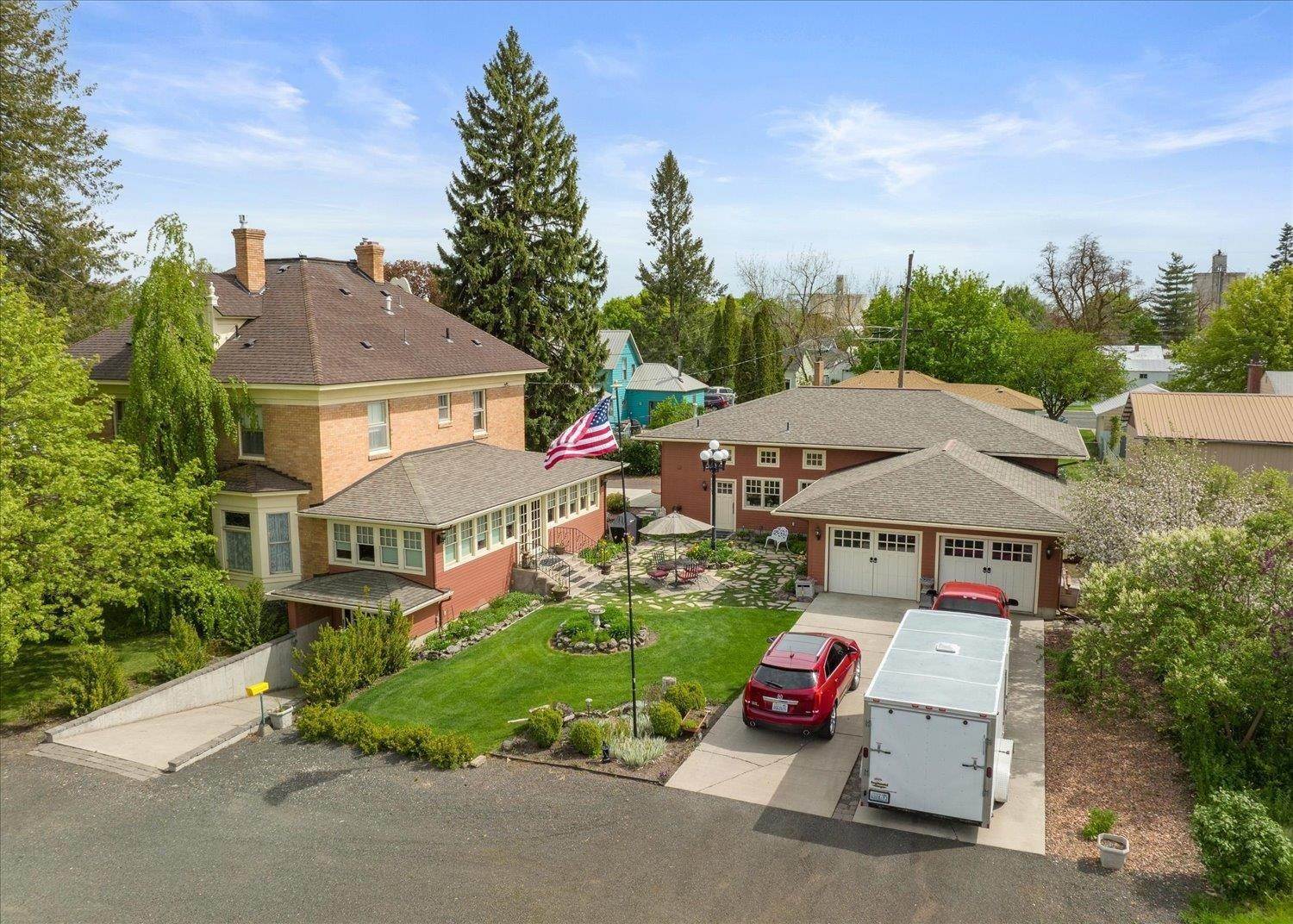 Single Family Homes for Sale at 802 9th Street Davenport, Washington 99122 United States
