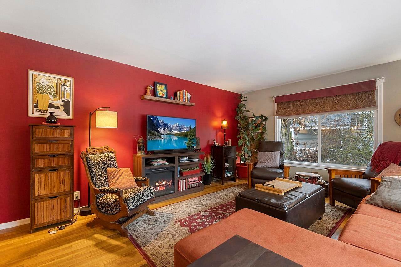 12. Single Family Homes for Sale at 721 E 36th Avenue Spokane, Washington 99203 United States