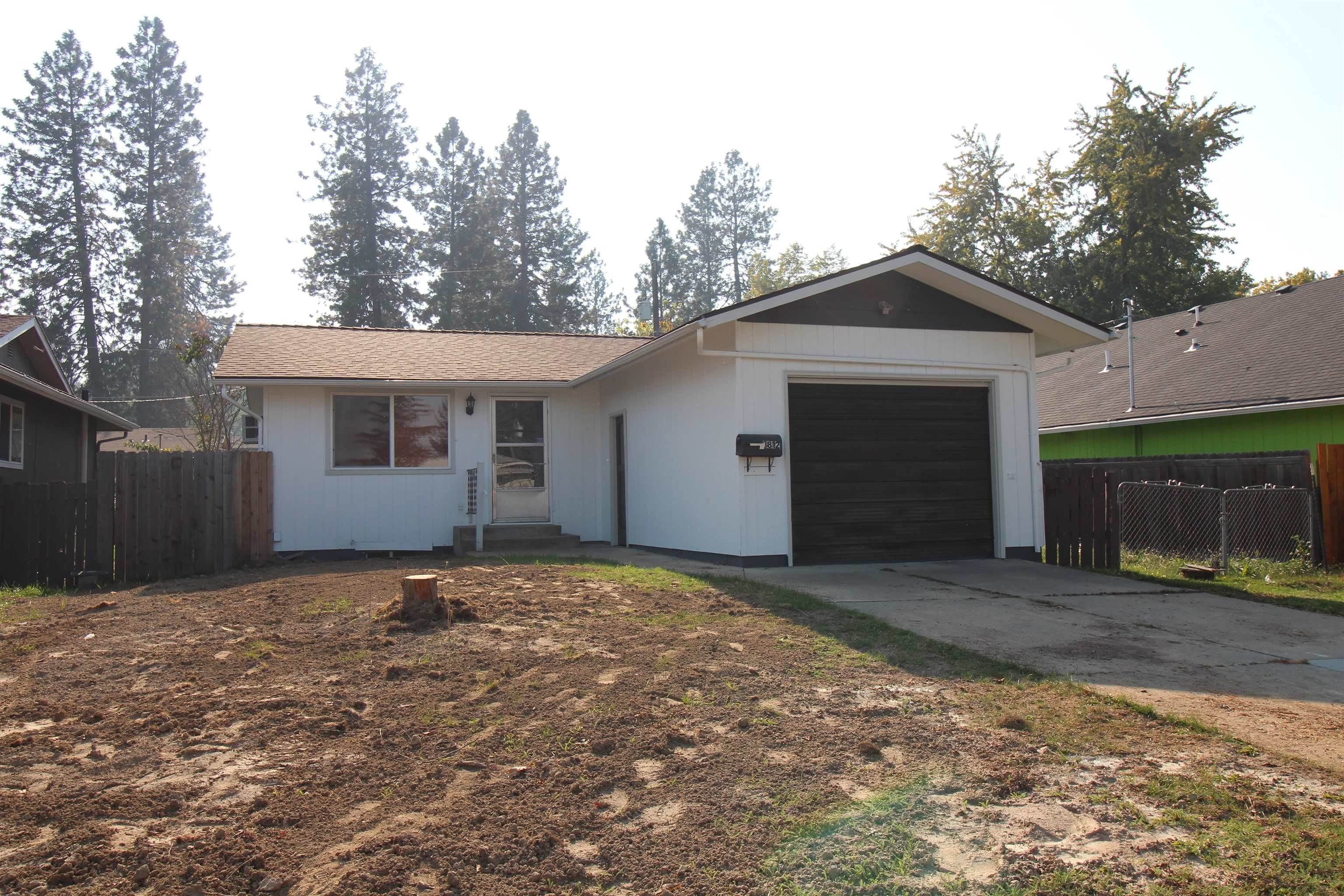 Single Family Homes for Sale at 3812 E Hartson Avenue Spokane, Washington 99202 United States