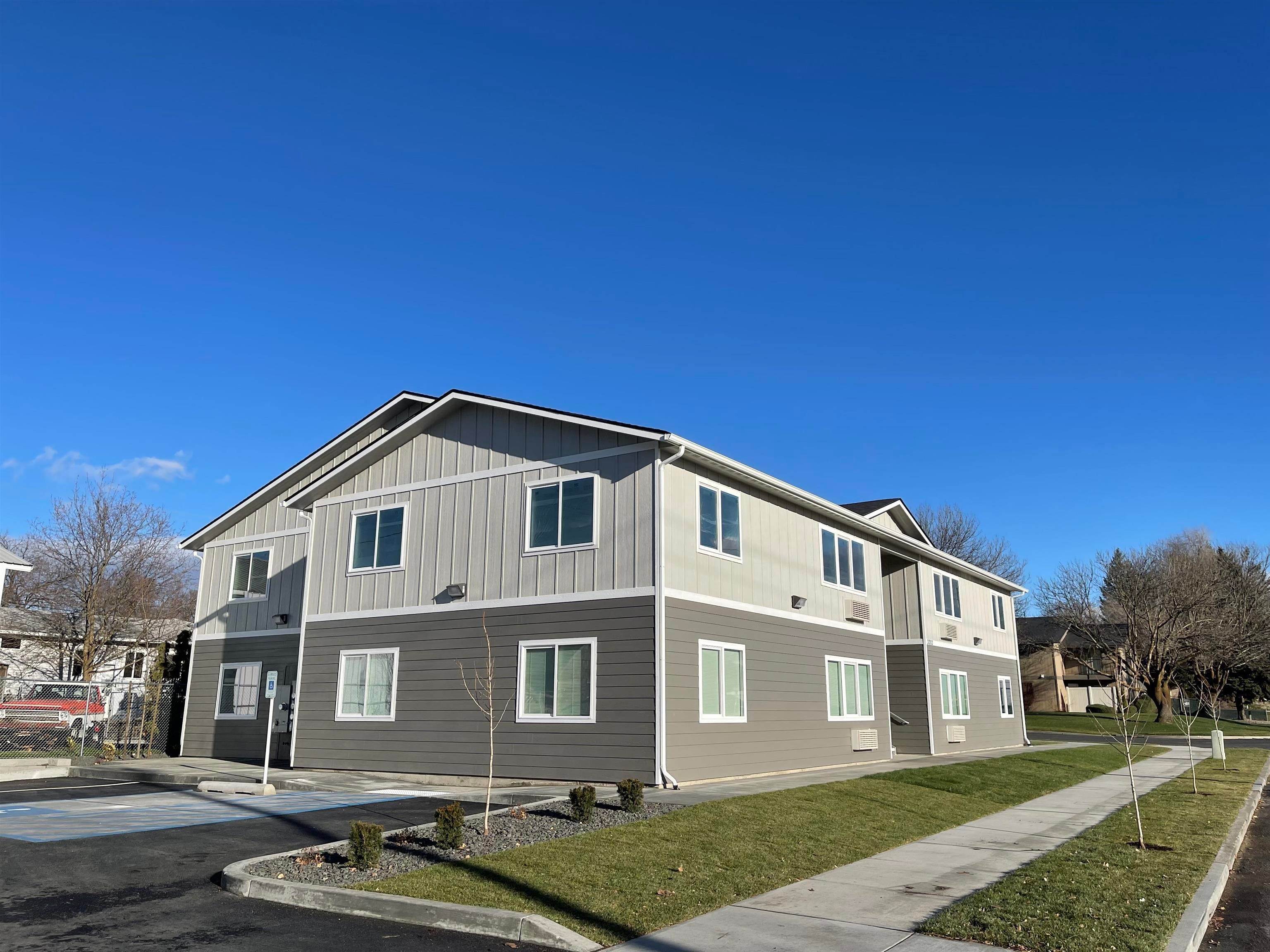 2. Residential Income for Sale at 3003 N Napa Street Spokane, Washington 99207 United States
