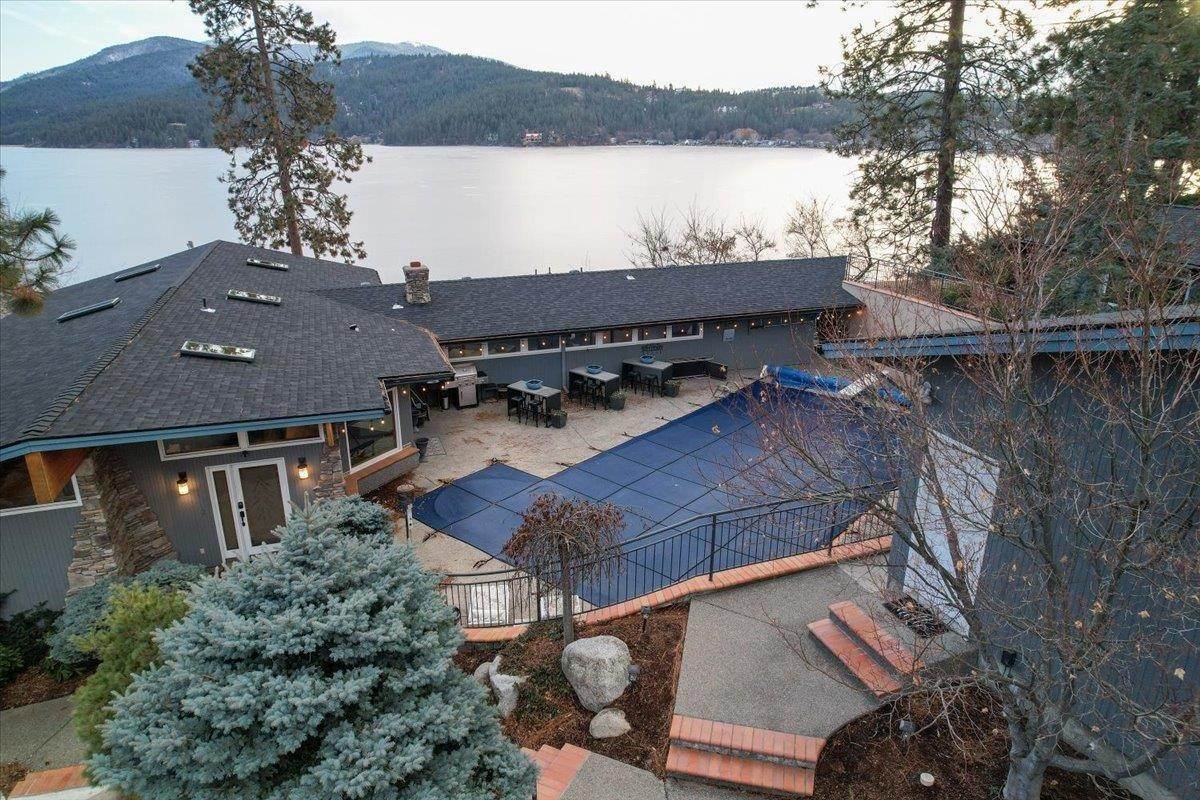 4. Single Family Homes for Sale at 203 S View Place Liberty Lake, Washington 99019 United States