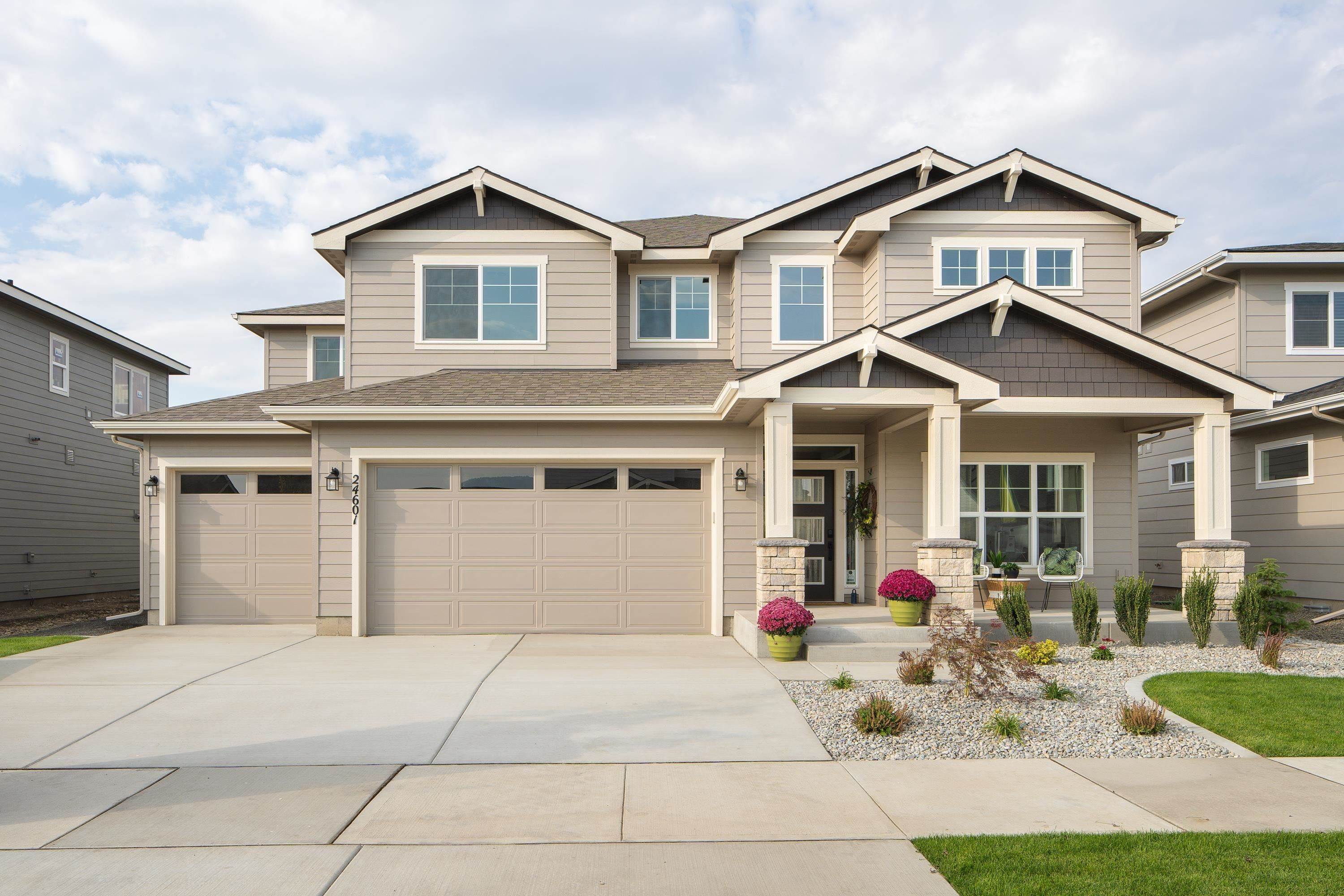 Single Family Homes for Sale at 2025 E 33rd Avenue Spokane, Washington 99203 United States