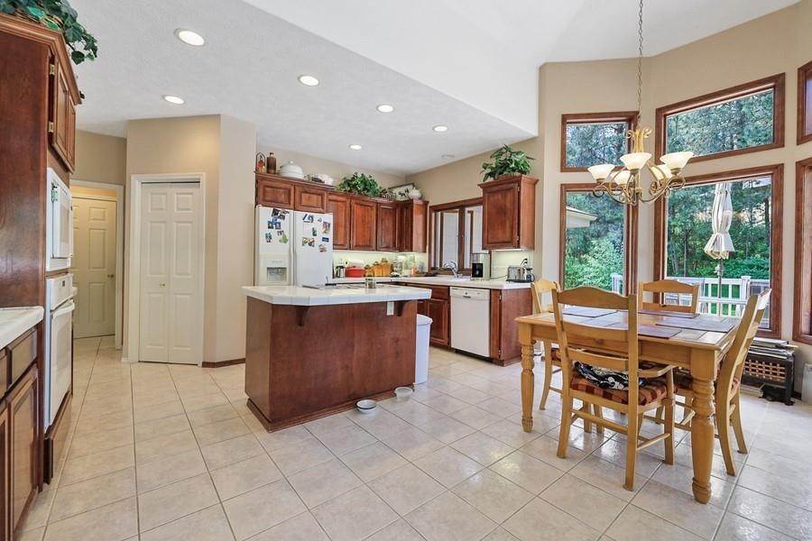 13. Single Family Homes for Sale at 8912 N Oakland Road Newman Lake, Washington 99025 United States