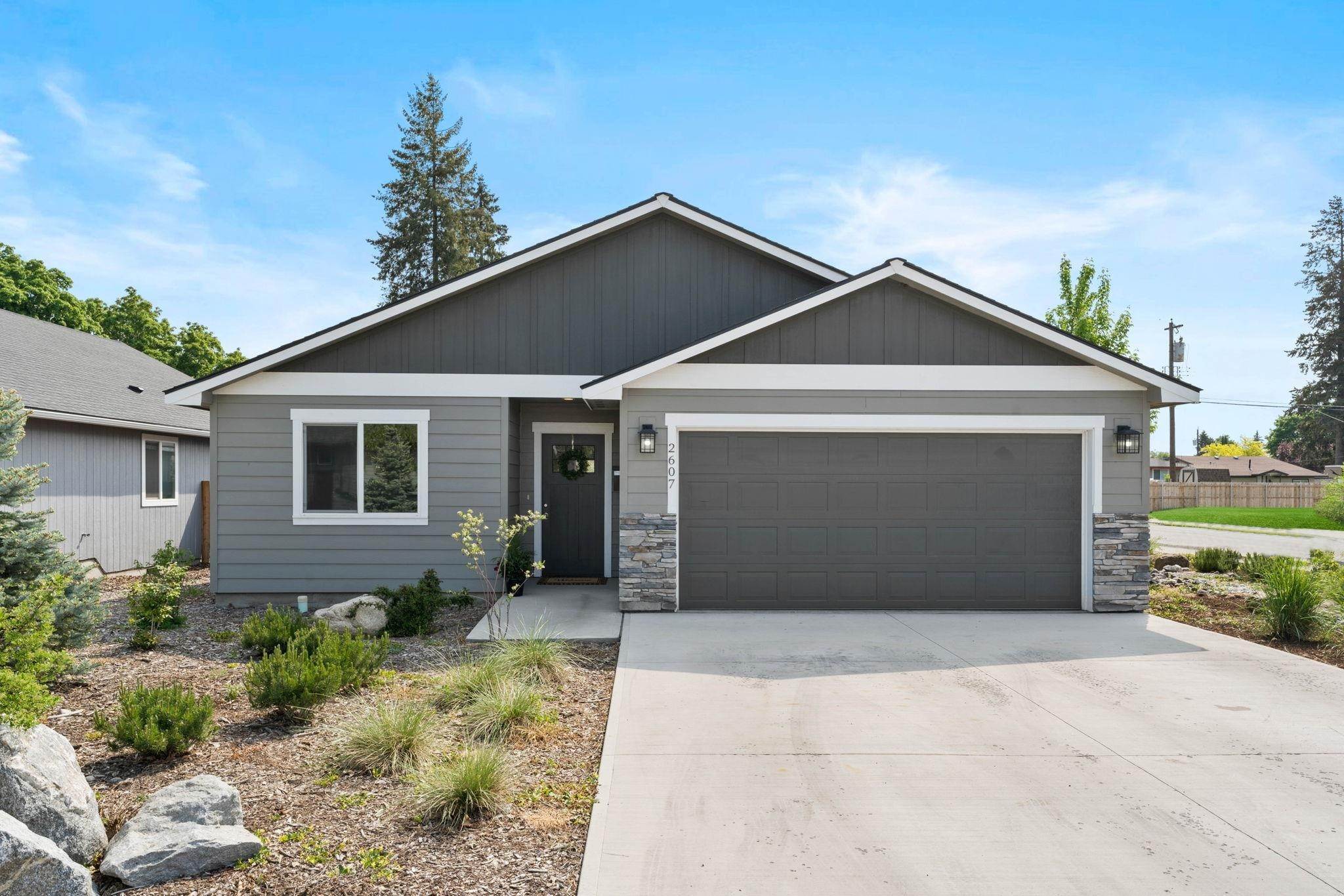1. Single Family Homes for Sale at 2607 E Cleveland Avenue Spokane, Washington 99207 United States