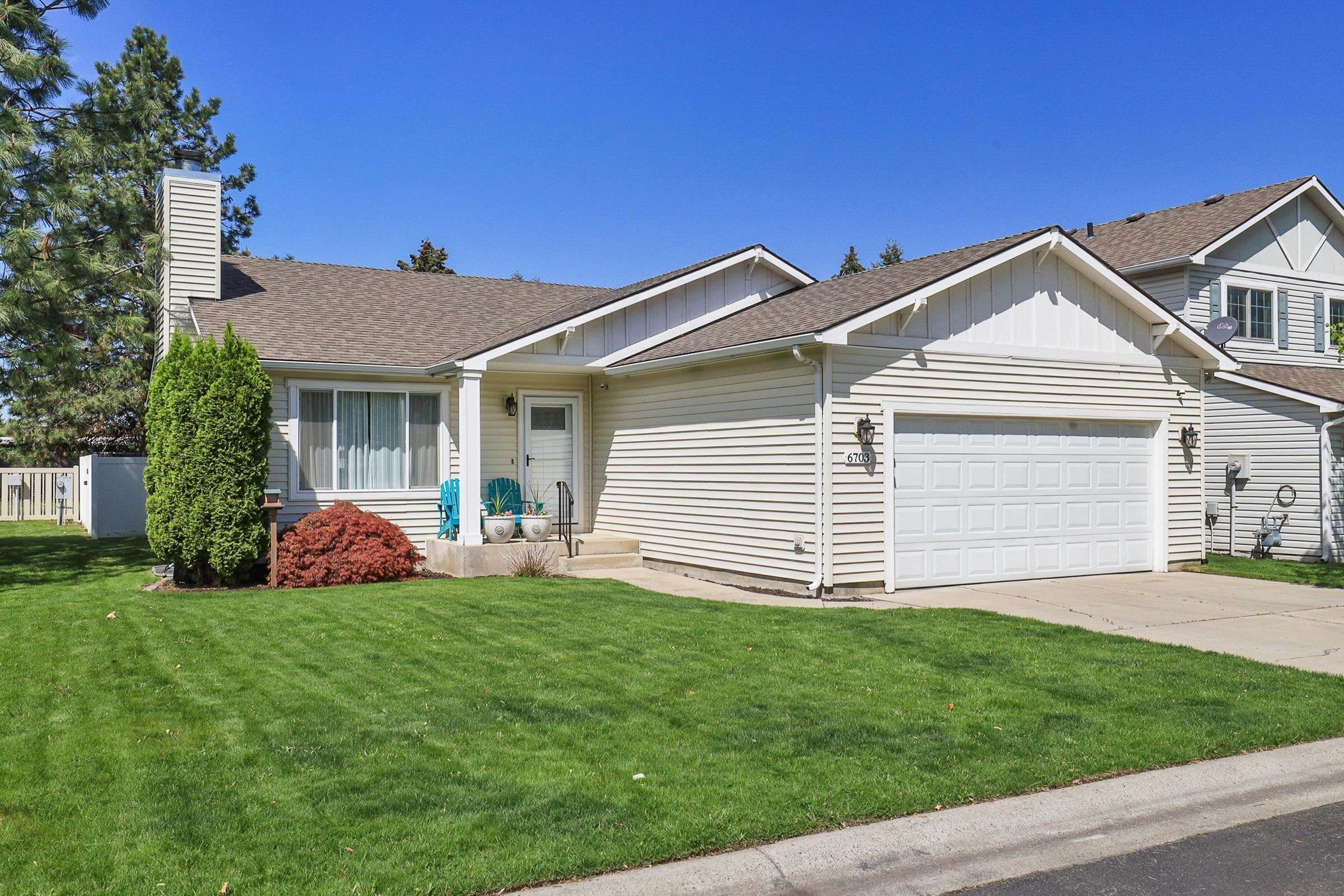 2. Single Family Homes for Sale at 6703 N Capri Lane Spokane, Washington 99217 United States