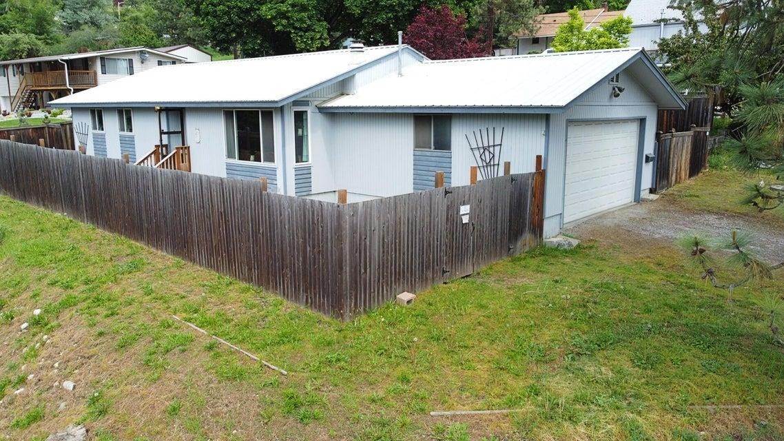 1. Single Family Homes for Sale at 732 N Maple Street Colville, Washington 99114 United States