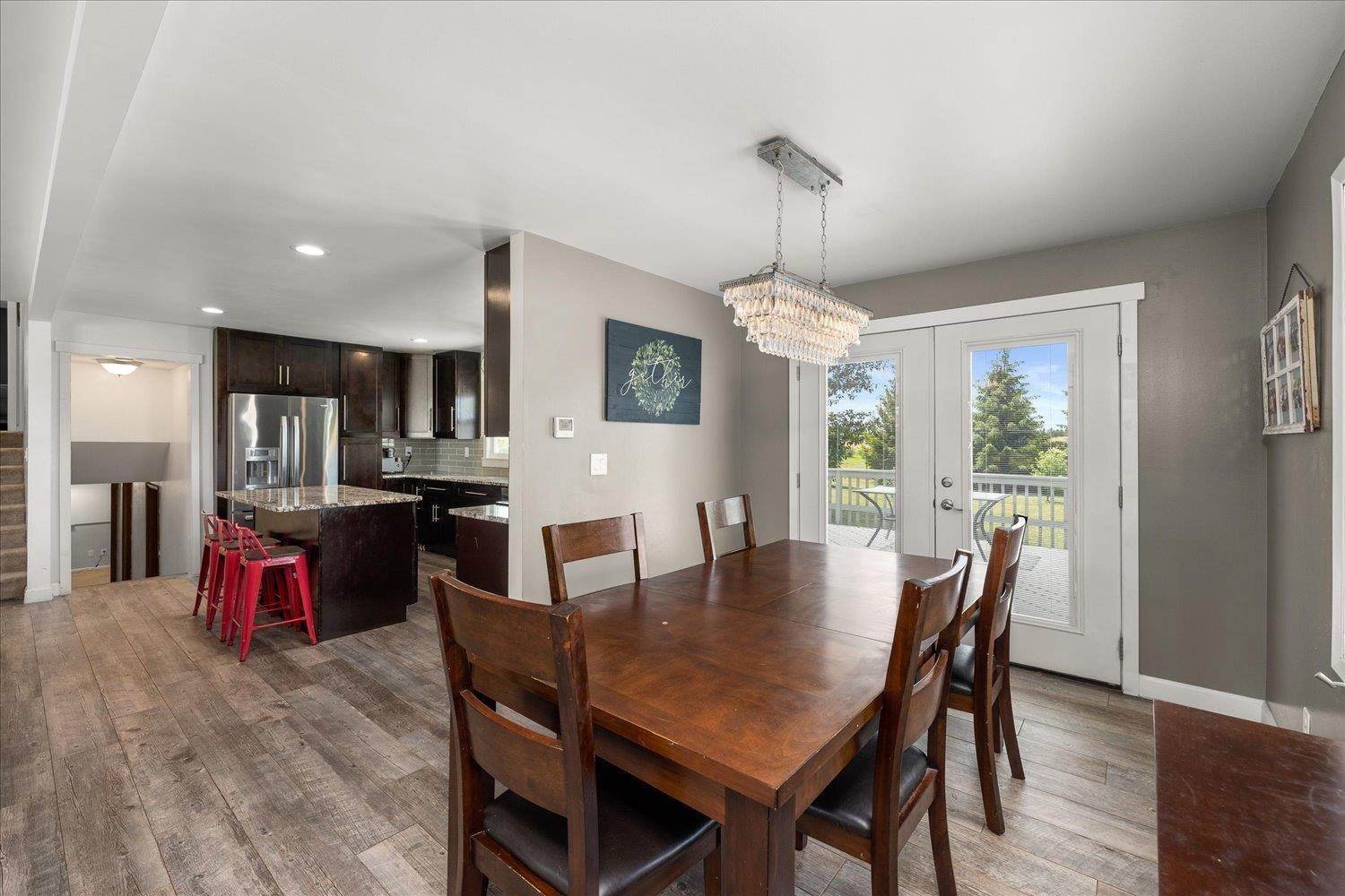10. Single Family Homes for Sale at 404 S Craig Road Spokane, Washington 99224 United States