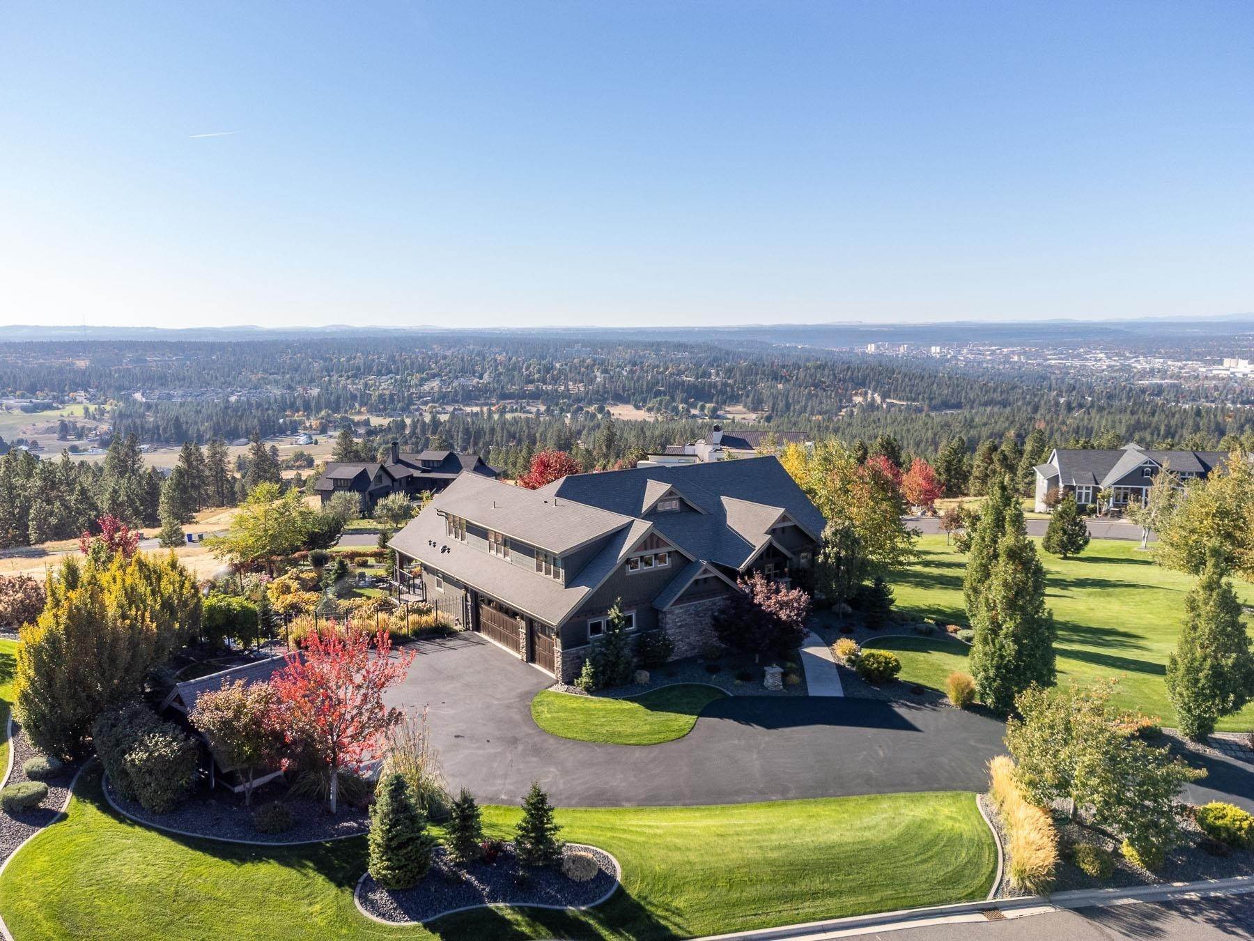 Single Family Homes for Sale at 2510 S Thierman Lane Spokane, Washington 99223 United States