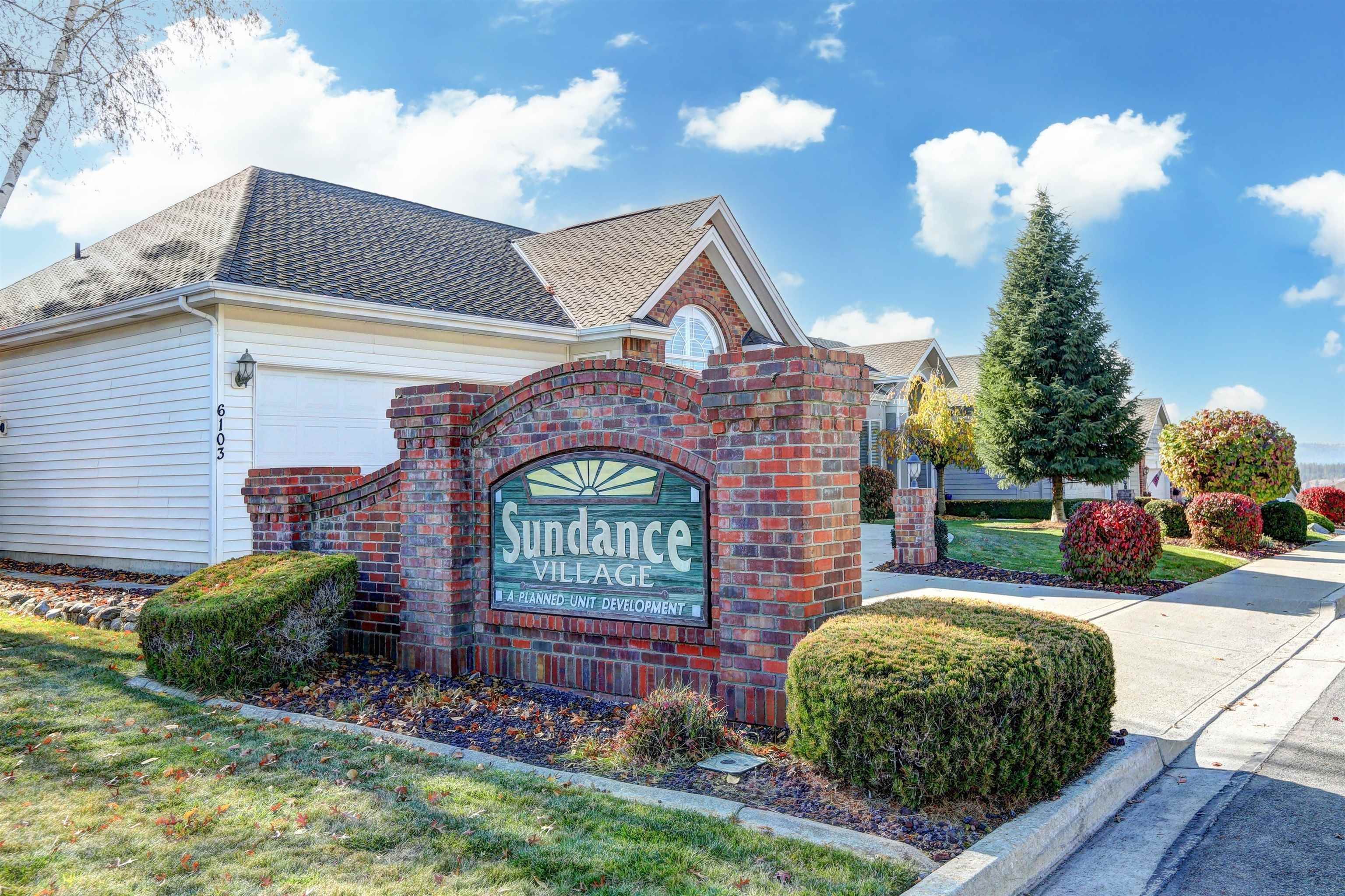 2. Single Family Homes for Sale at 6211 W Shawnee Avenue Spokane, Washington 99208 United States