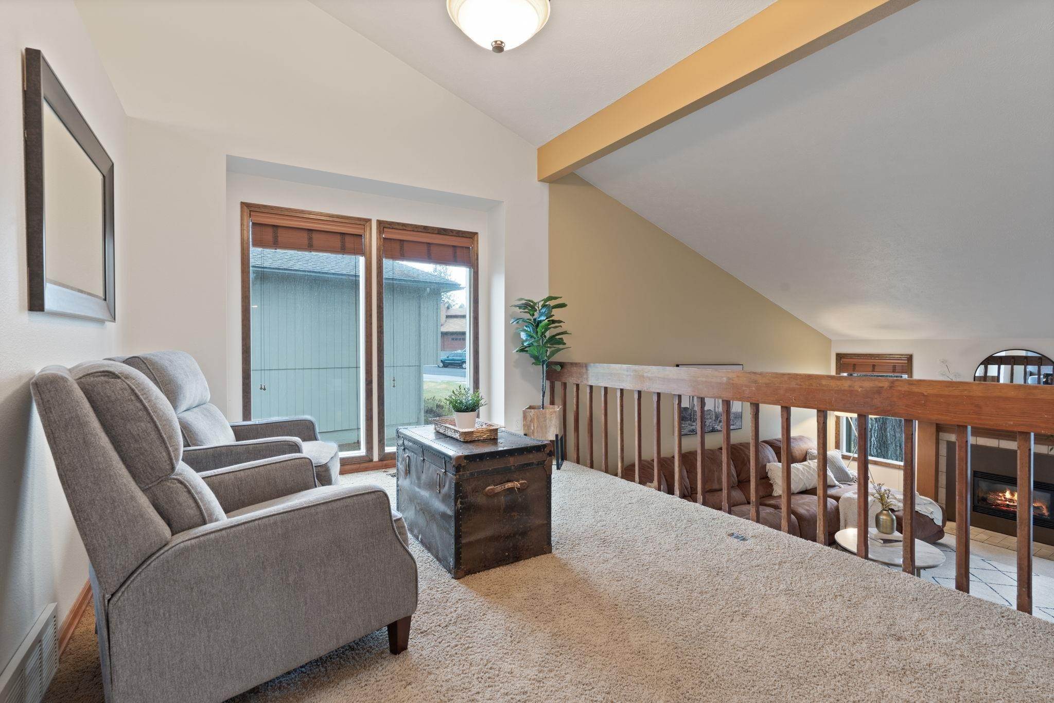 9. Single Family Homes for Sale at 808 E Timberwood Circle Spokane, Washington 99208 United States