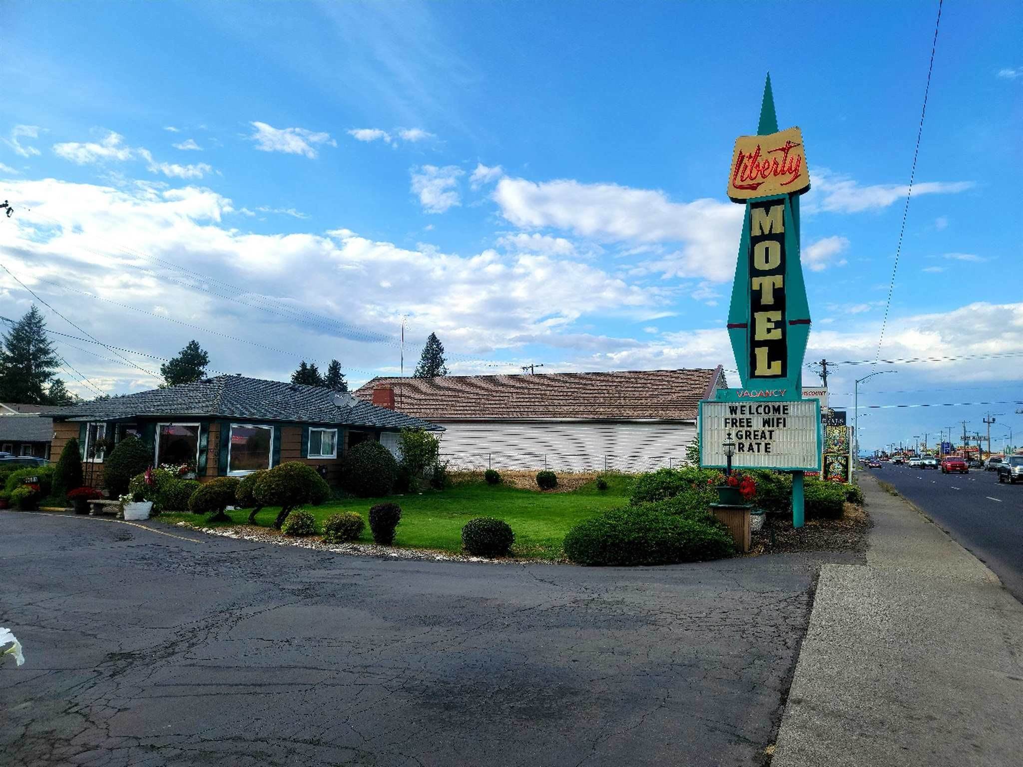 Commercial for Sale at 6801 N Division Street Spokane, Washington 99208 United States