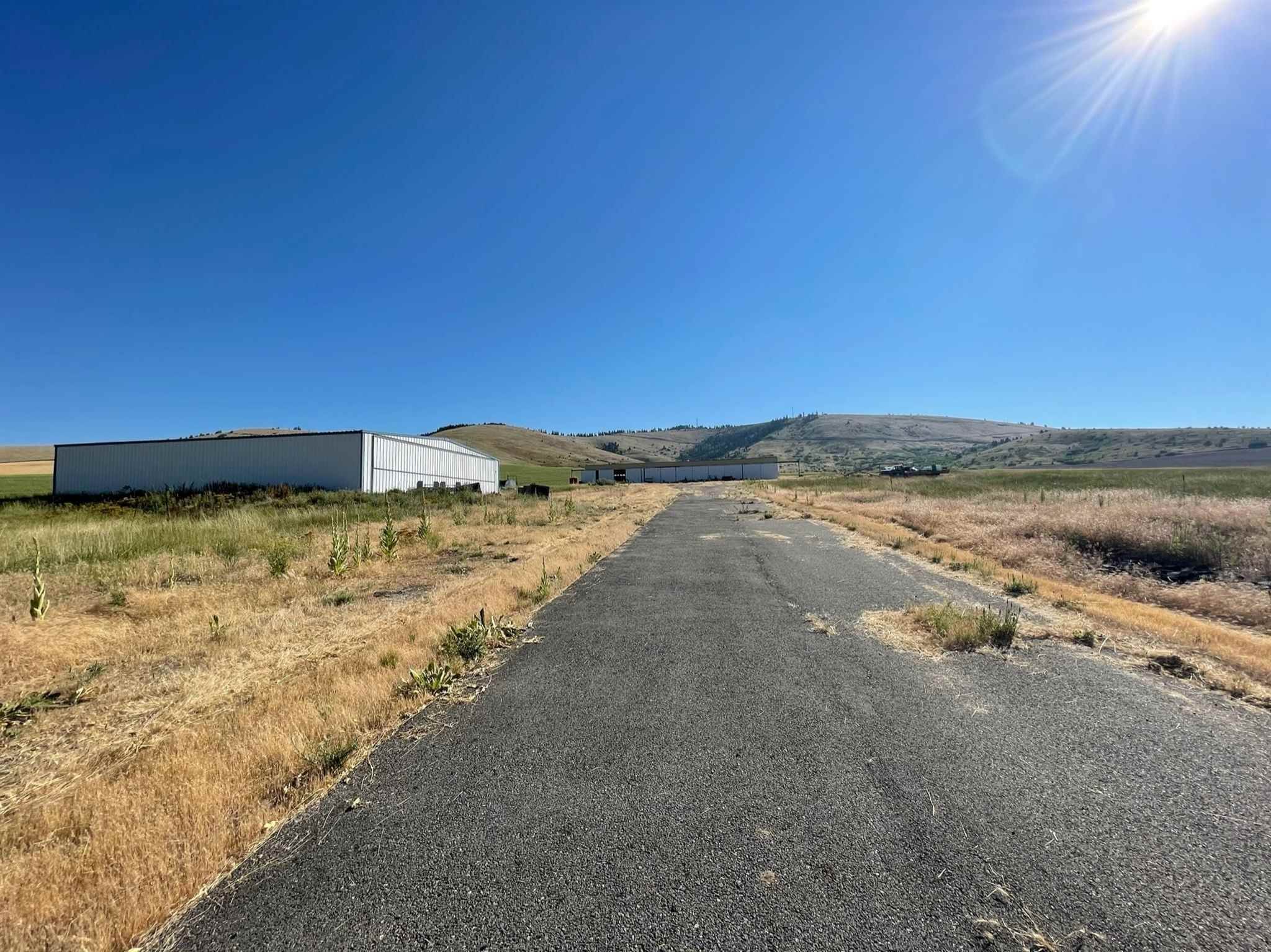 Commercial for Sale at 53541 State Route 27 Airport / Airstrip Road Tekoa, Washington 99033 United States