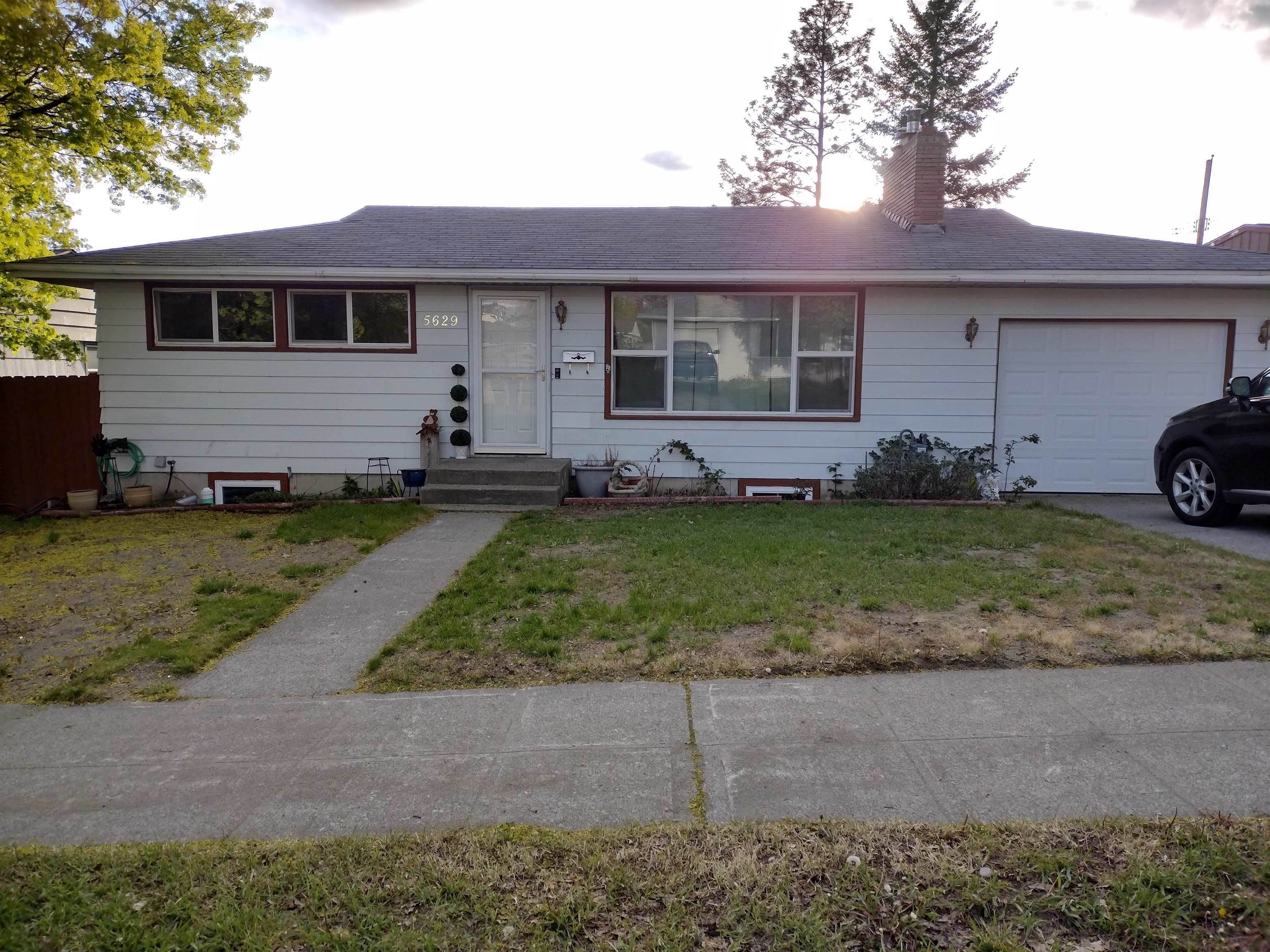 Single Family Homes for Sale at 5629 N Moore Street Spokane, Washington 99205 United States