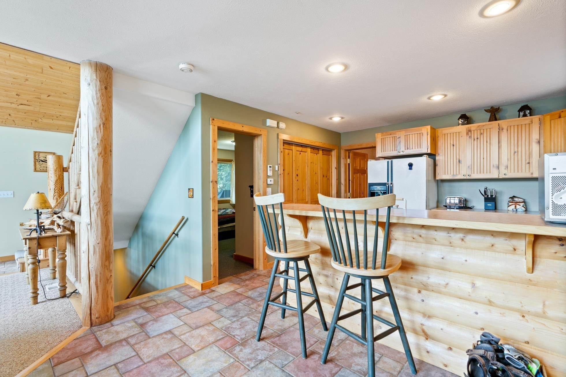 12. Single Family Homes for Sale at 3836 W Pine Bay Way Loon Lake, Washington 99148 United States