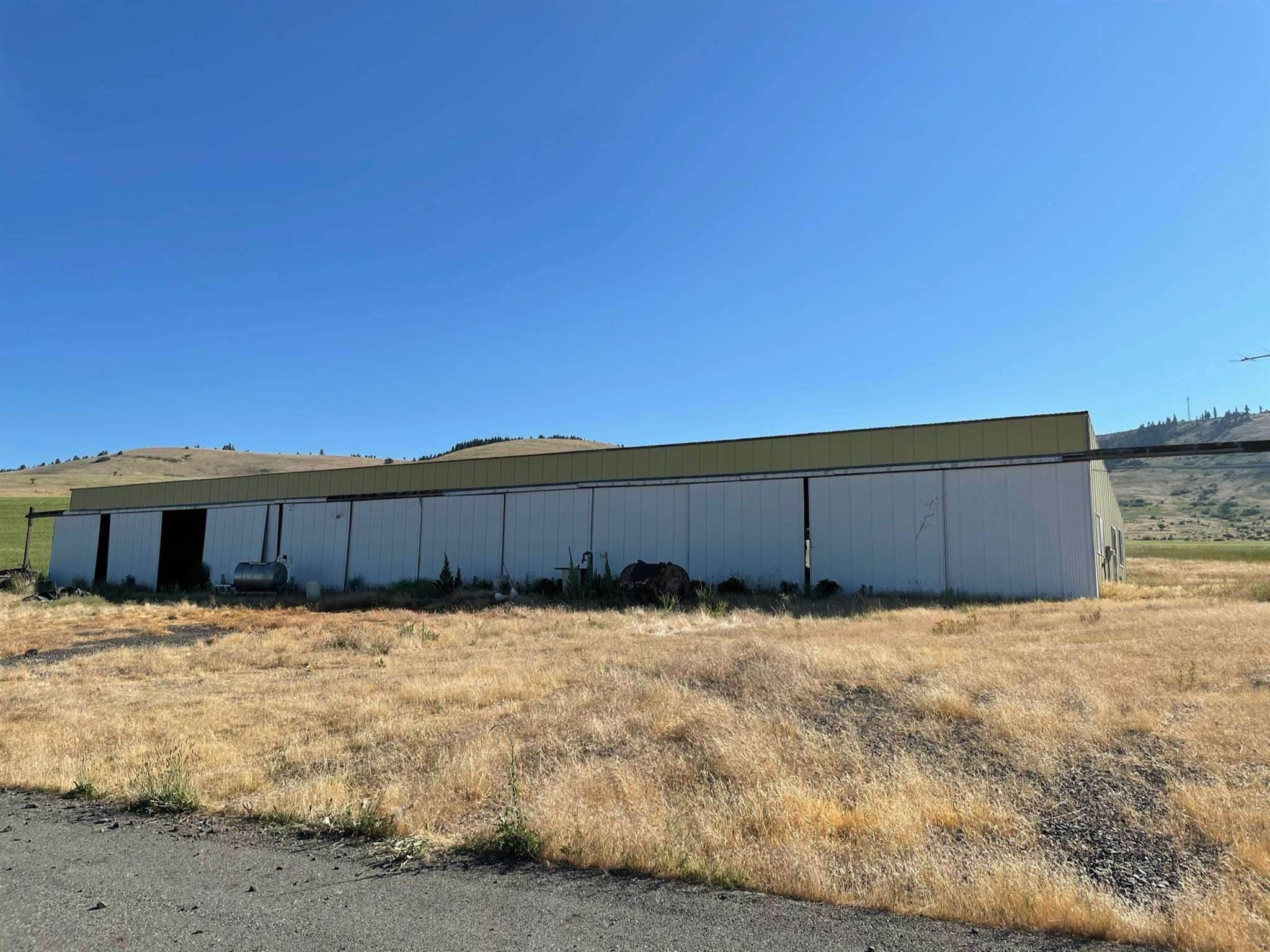 11. Commercial for Sale at 53541 State Route 27 Airport / Airstrip Road Tekoa, Washington 99033 United States
