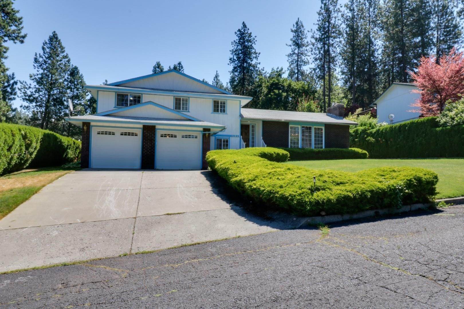 3. Single Family Homes for Sale at 11320 N Astor Street Spokane, Washington 99218 United States