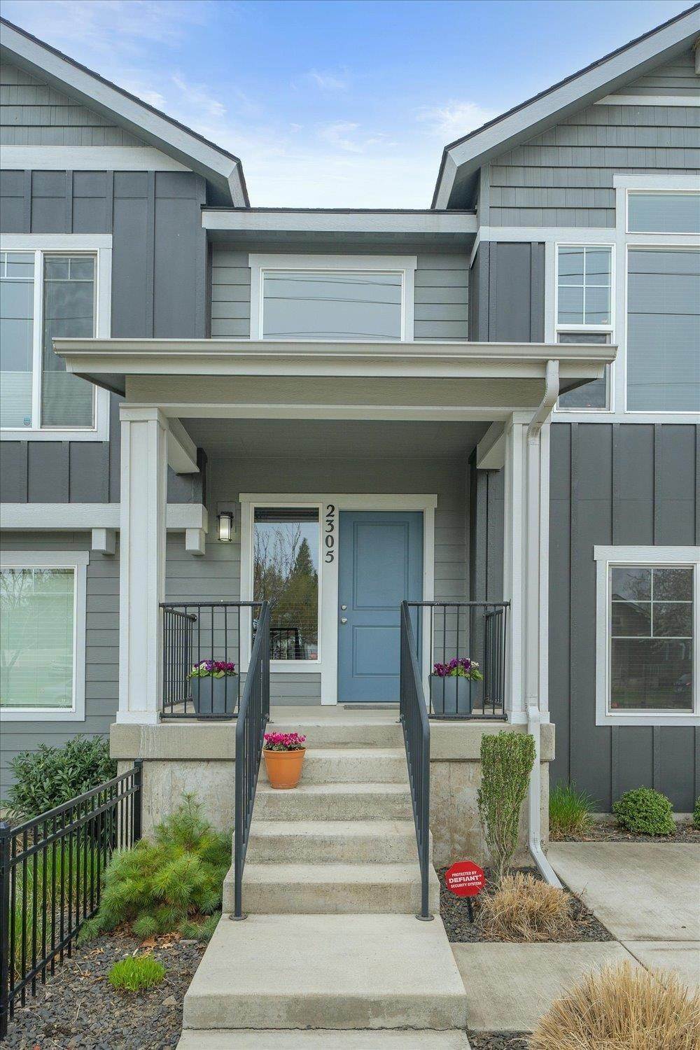 7. Single Family Homes for Sale at 2305 W Bridge Avenue Spokane, Washington 99201 United States