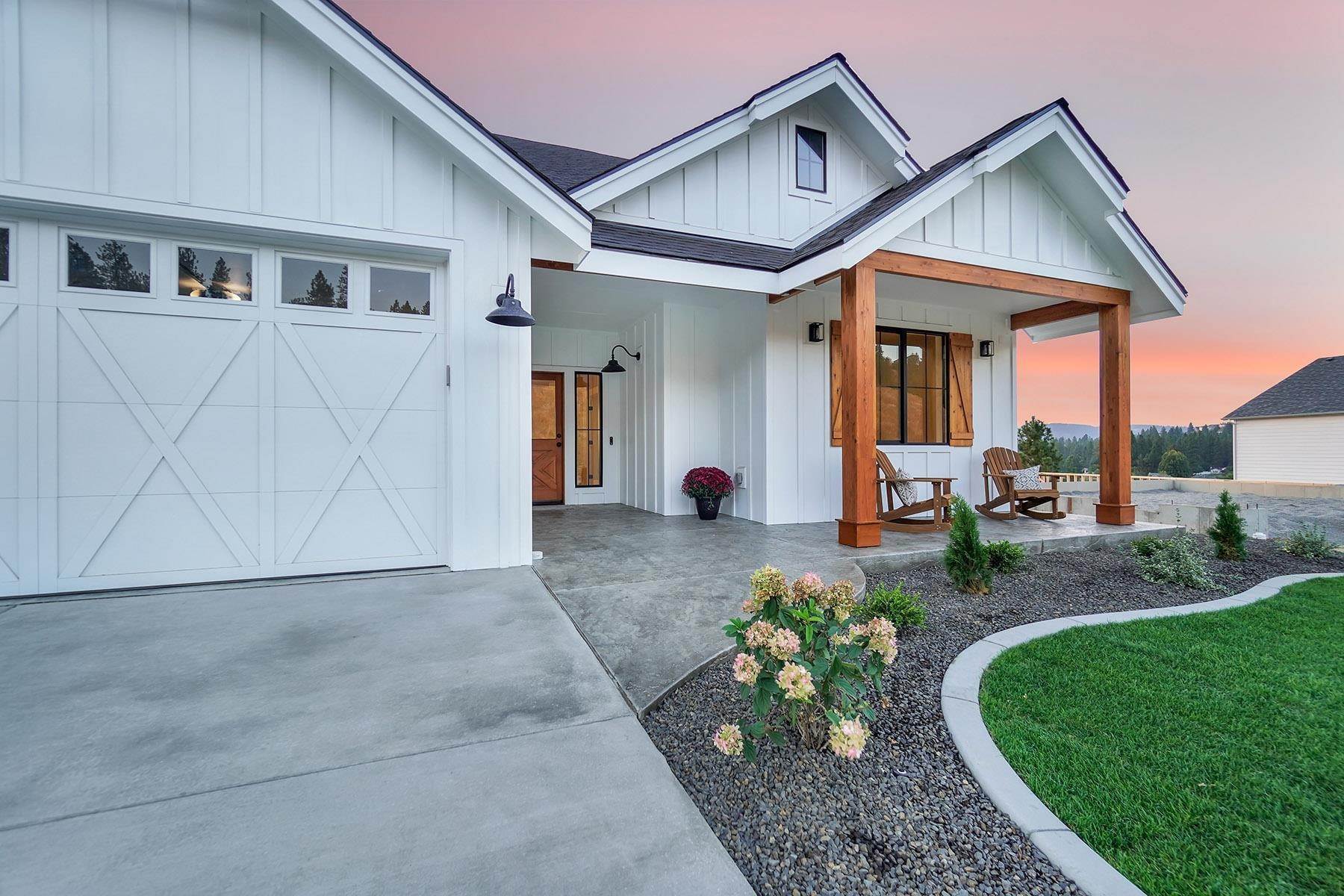 6. Single Family Homes for Sale at 4686 W Lex Avenue Spokane, Washington 99208 United States
