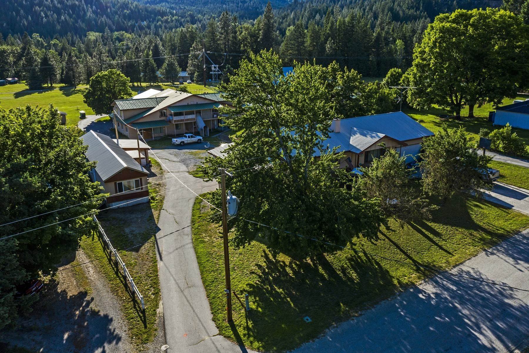 3. Multi-Family Homes for Sale at Lot 2 Whitaker Acres 566 Riley Creek Rd Priest River, Idaho 83856 United States