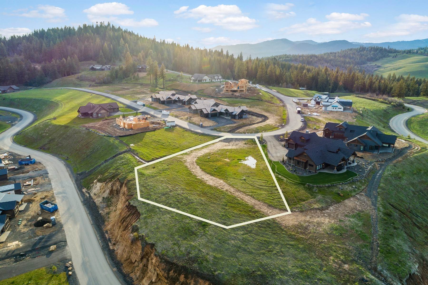 4. Land for Sale at Prime Homesite at CDA National 15527 S Chalone Dr Idaho 83814 United States