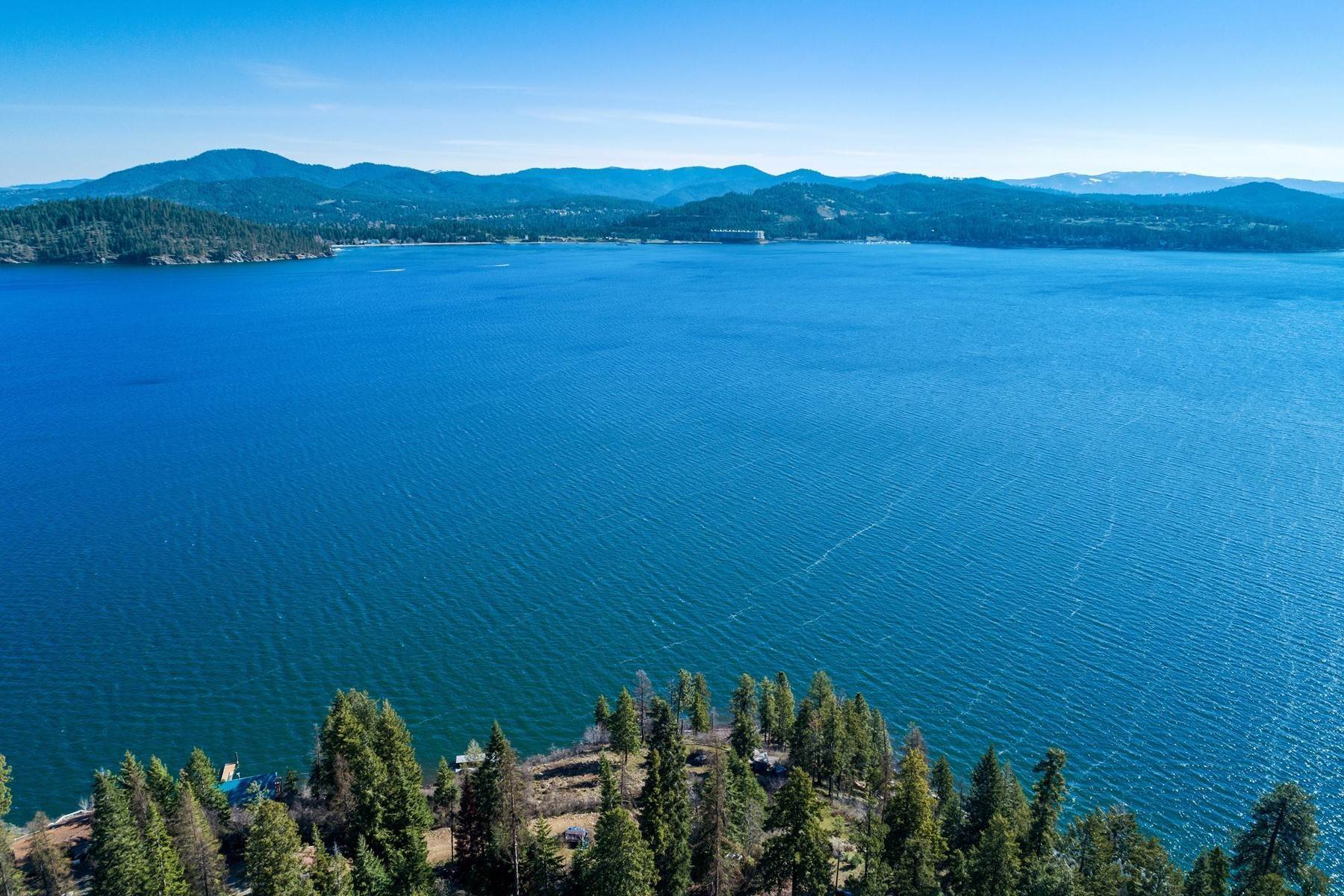 10. Land for Sale at Extraordinary Waterfront Dream Homesite 773 W Steamboat Dr Coeur d’Alene, Idaho 83814 United States