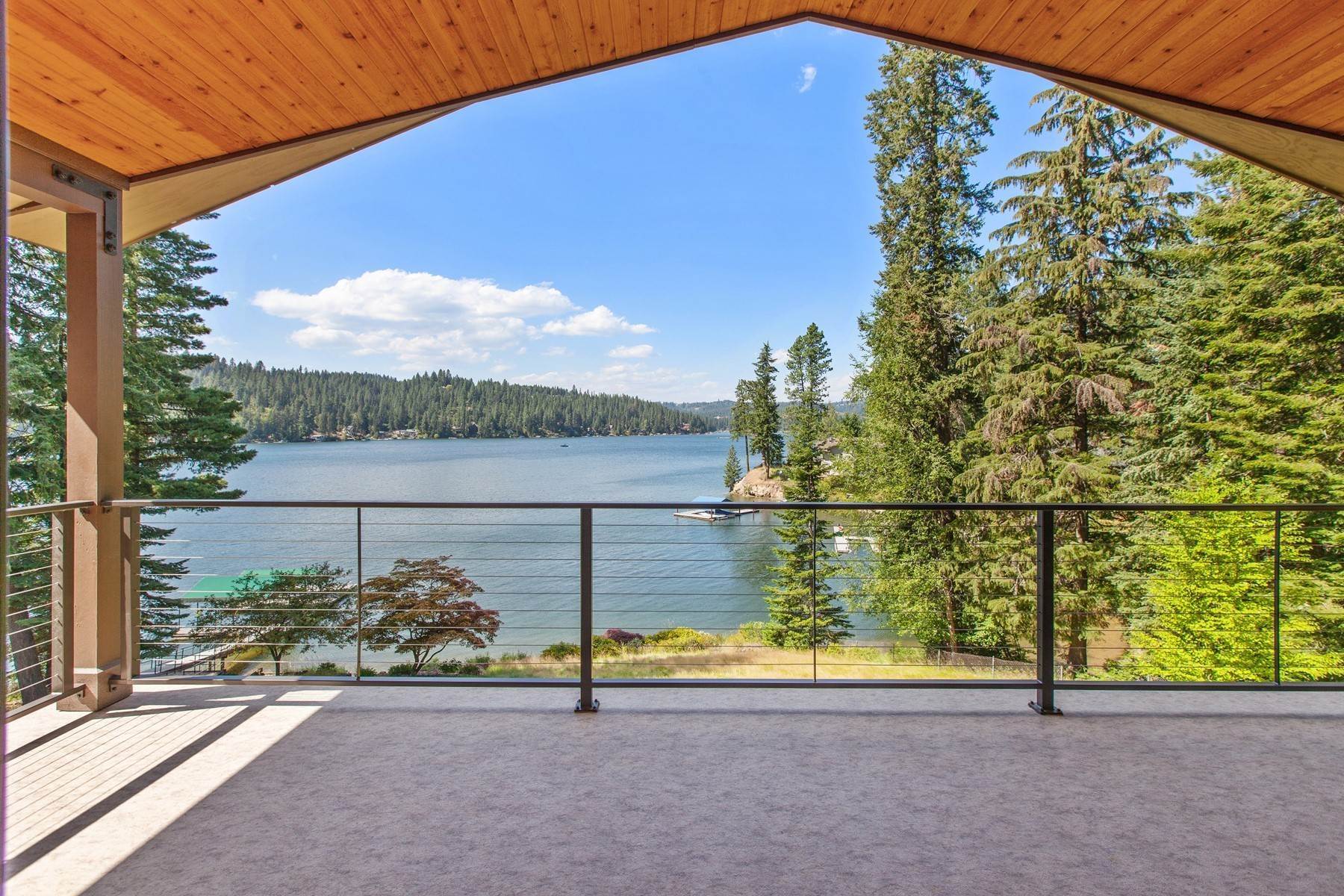 5. Single Family Homes for Sale at Hayden Lake Mountain Retreat 7285 E Henry Point Rd Hayden, Idaho 83835 United States