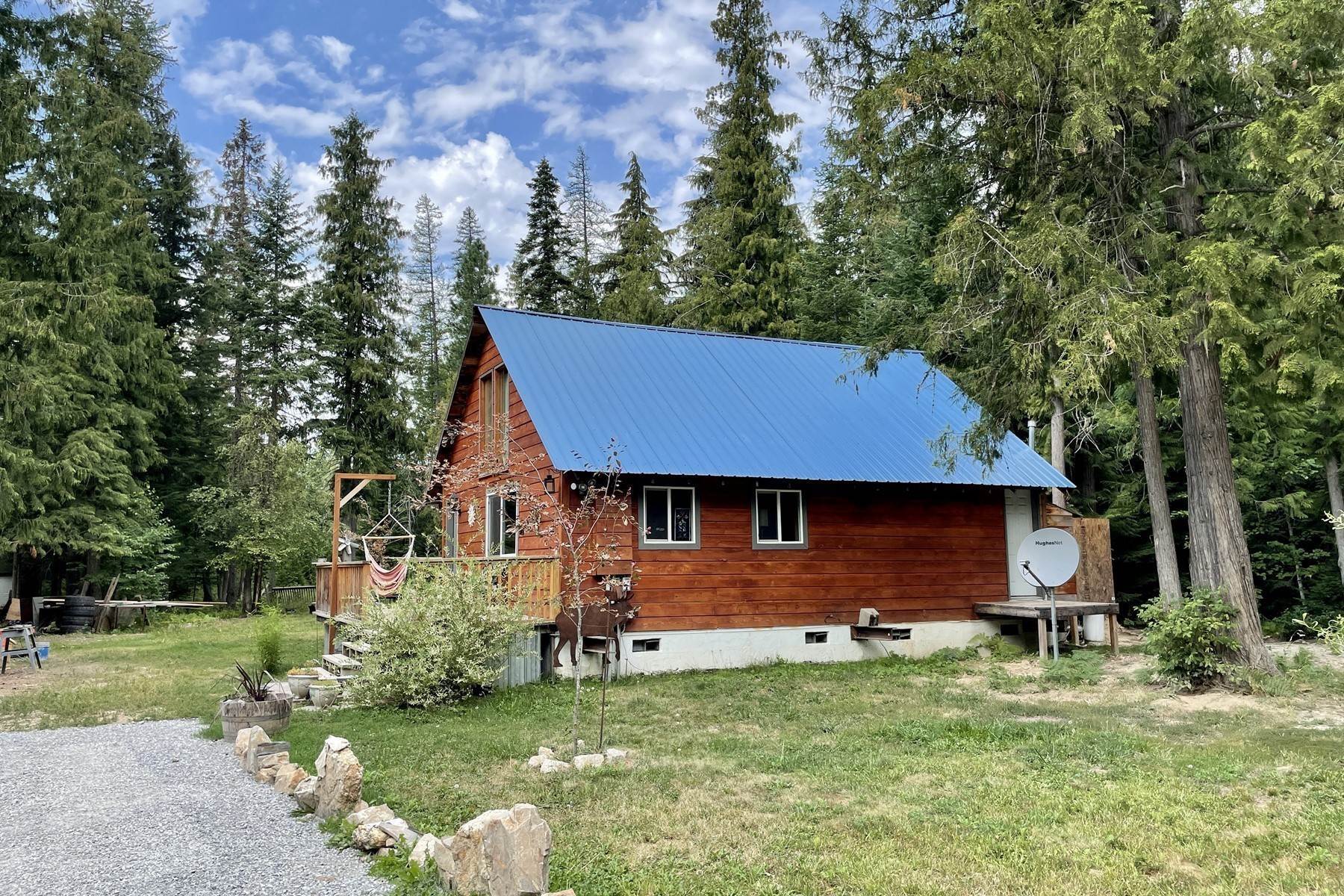 Single Family Homes for Sale at Cabin on Pack River 2368 Upper Pack River Rd Sandpoint, Idaho 83864 United States